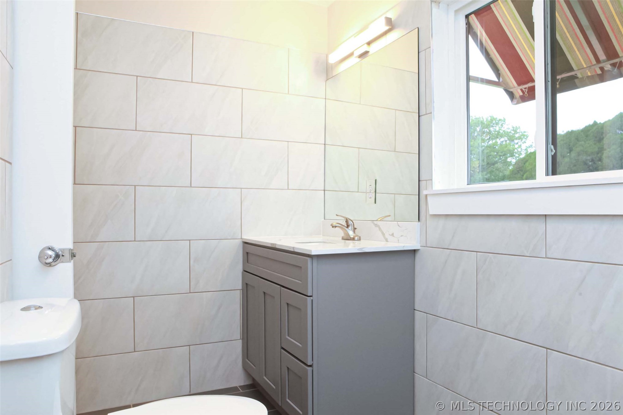 2211 N Denver Place Property Photo 38