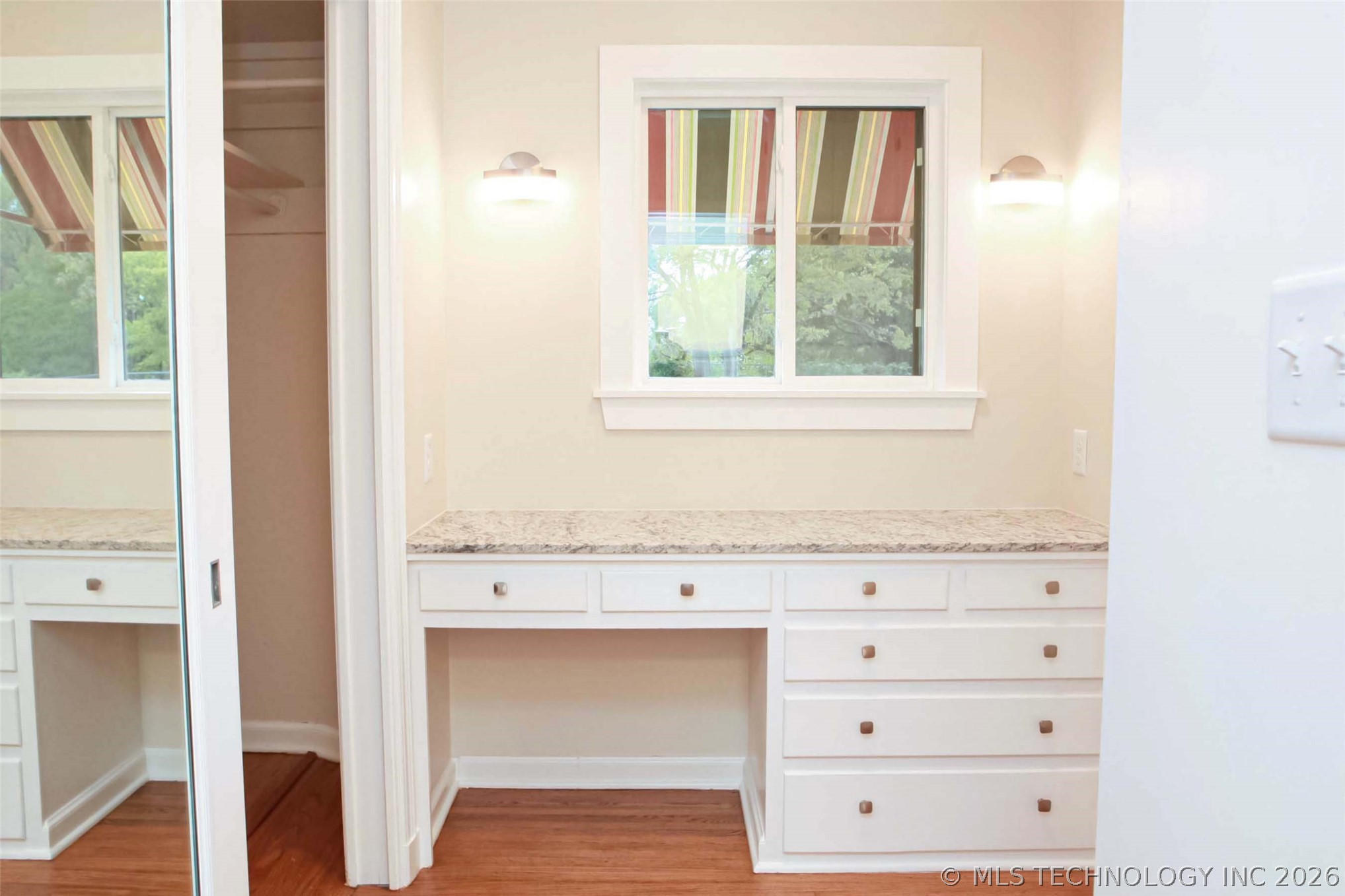 2211 N Denver Place Property Photo 42
