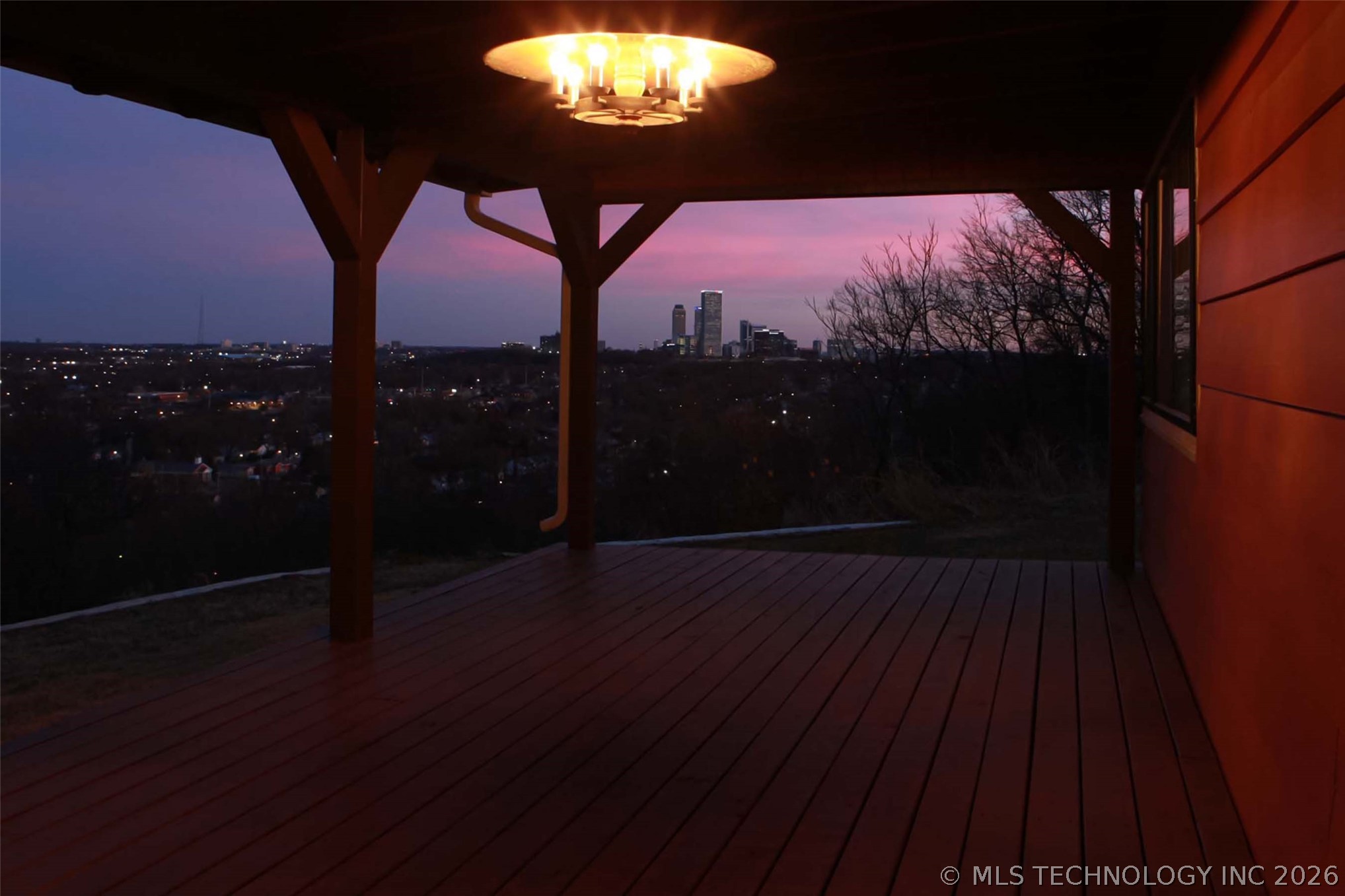 2211 N Denver Place Property Photo 49