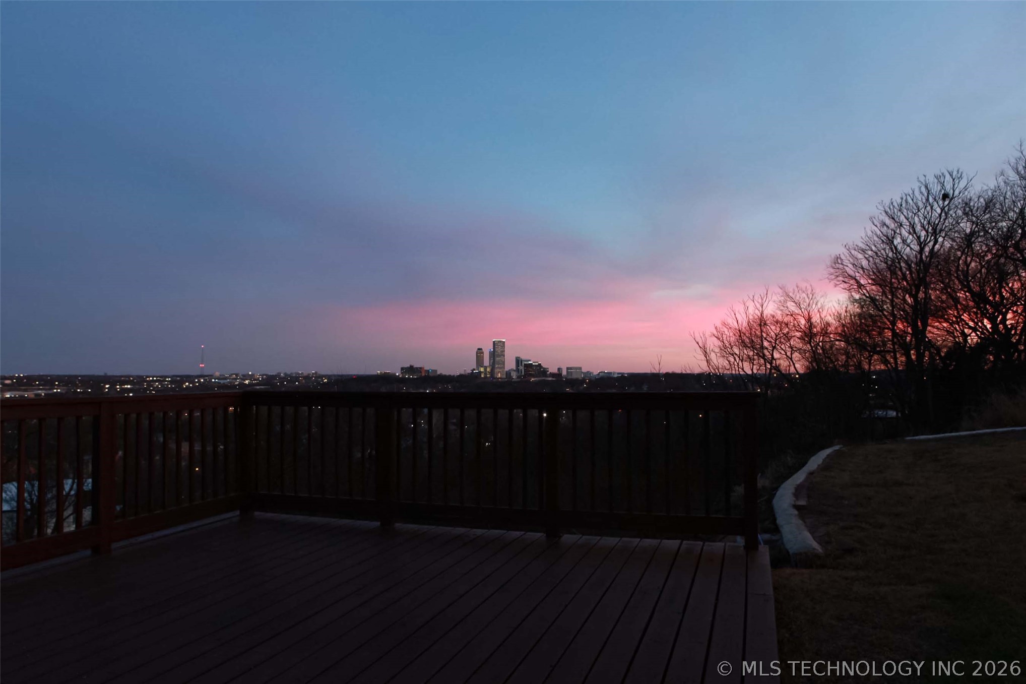 2211 N Denver Place Property Photo 52