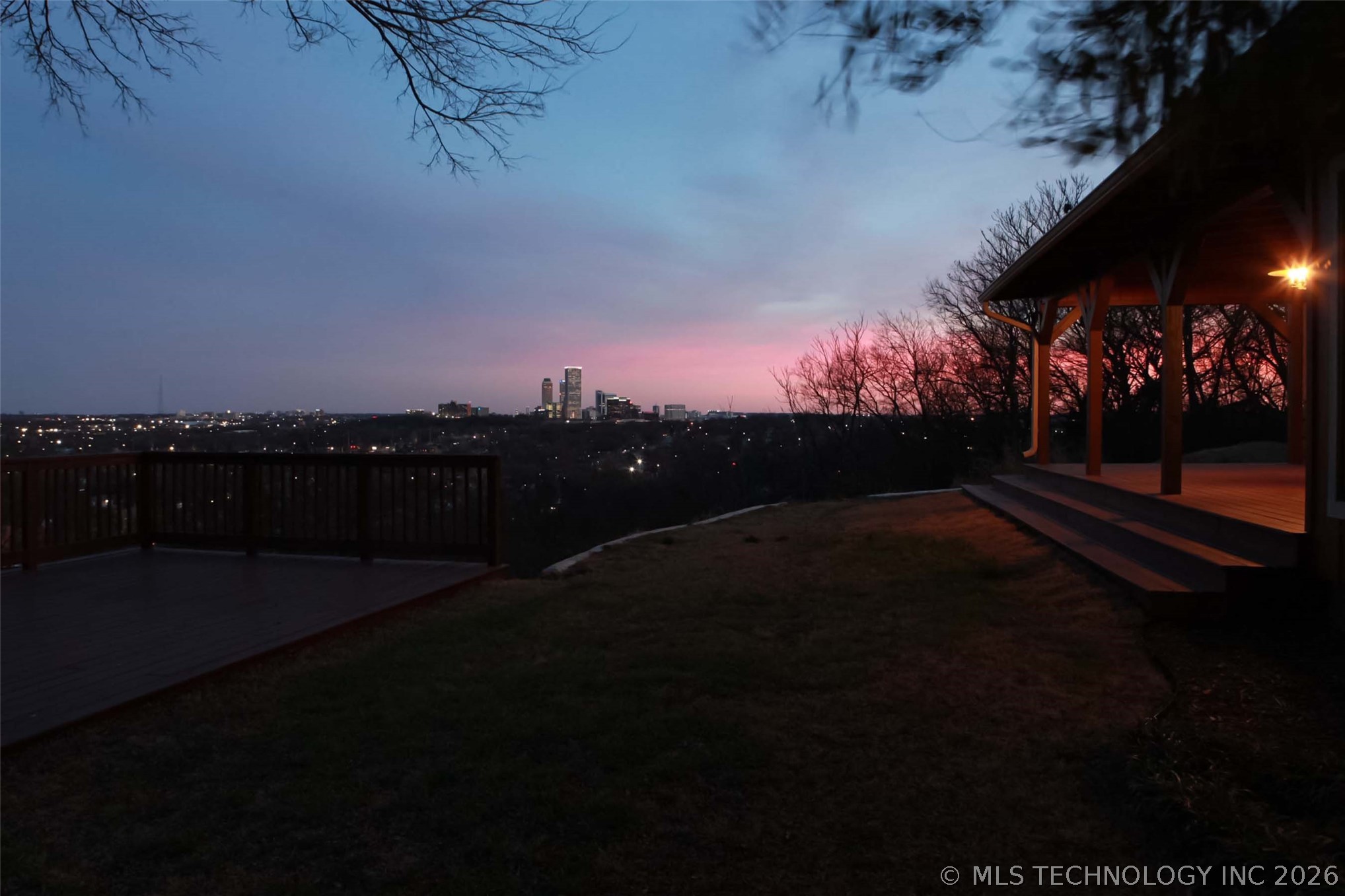 2211 N Denver Place Property Photo 53