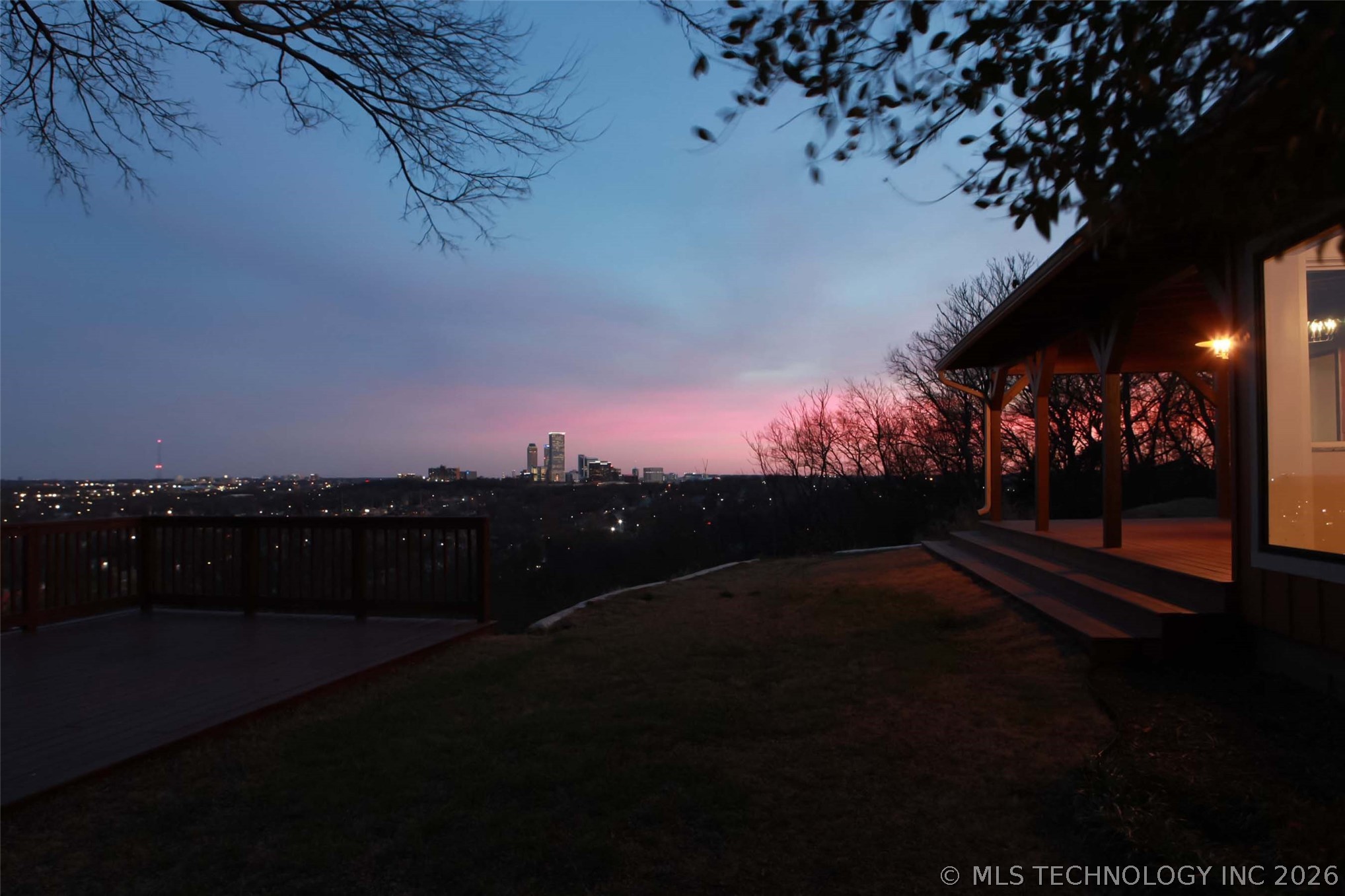 2211 N Denver Place Property Photo 54