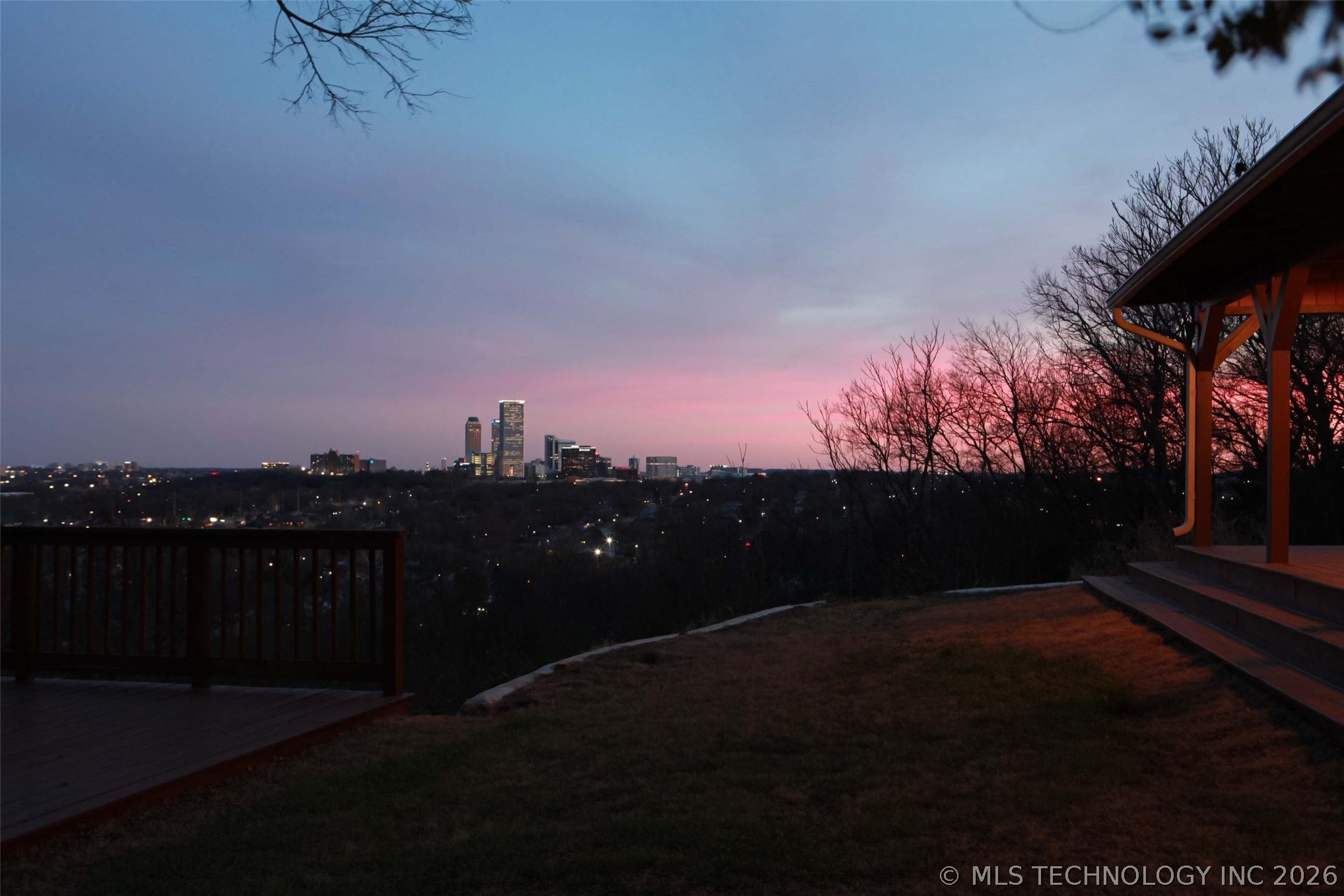 2211 N Denver Place Property Photo 55