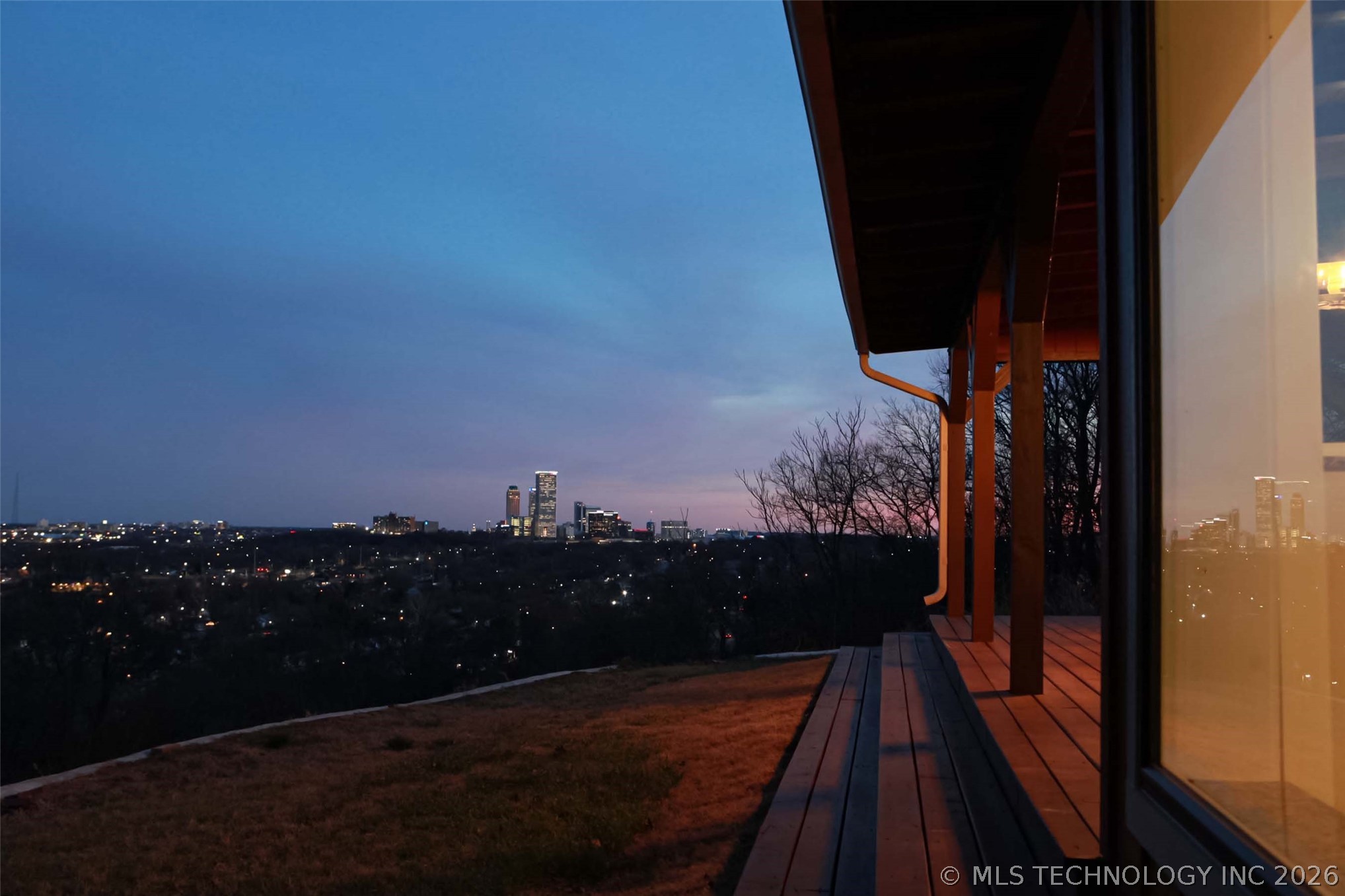 2211 N Denver Place Property Photo 57