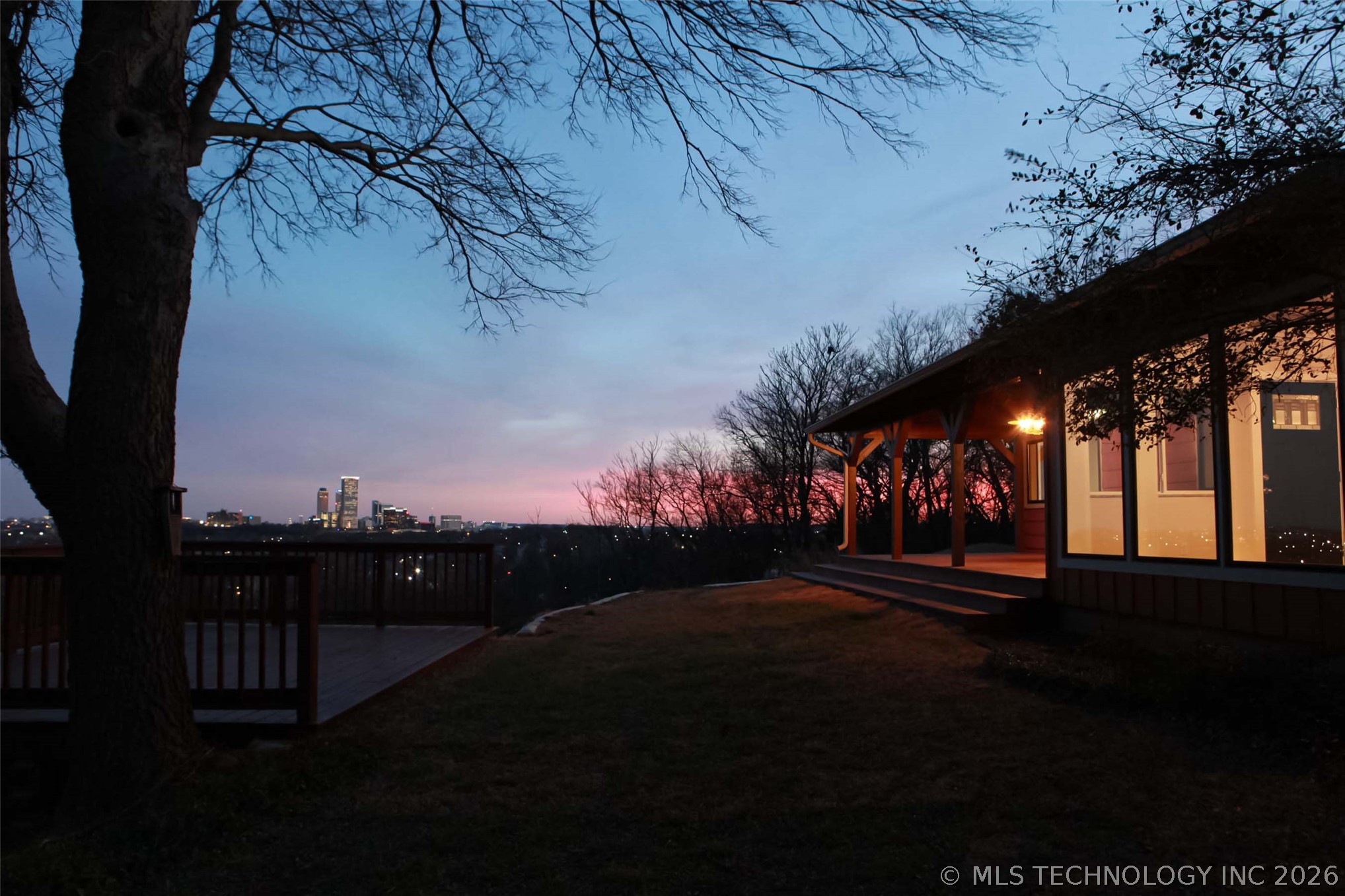 2211 N Denver Place Property Photo 59