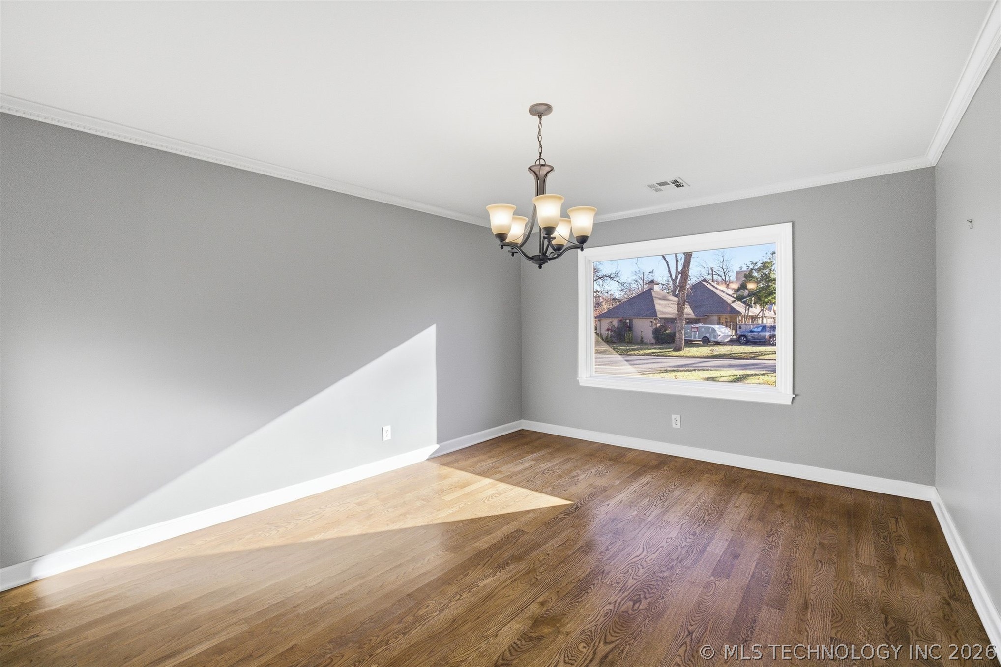 5644 S Delaware Avenue Property Photo 7