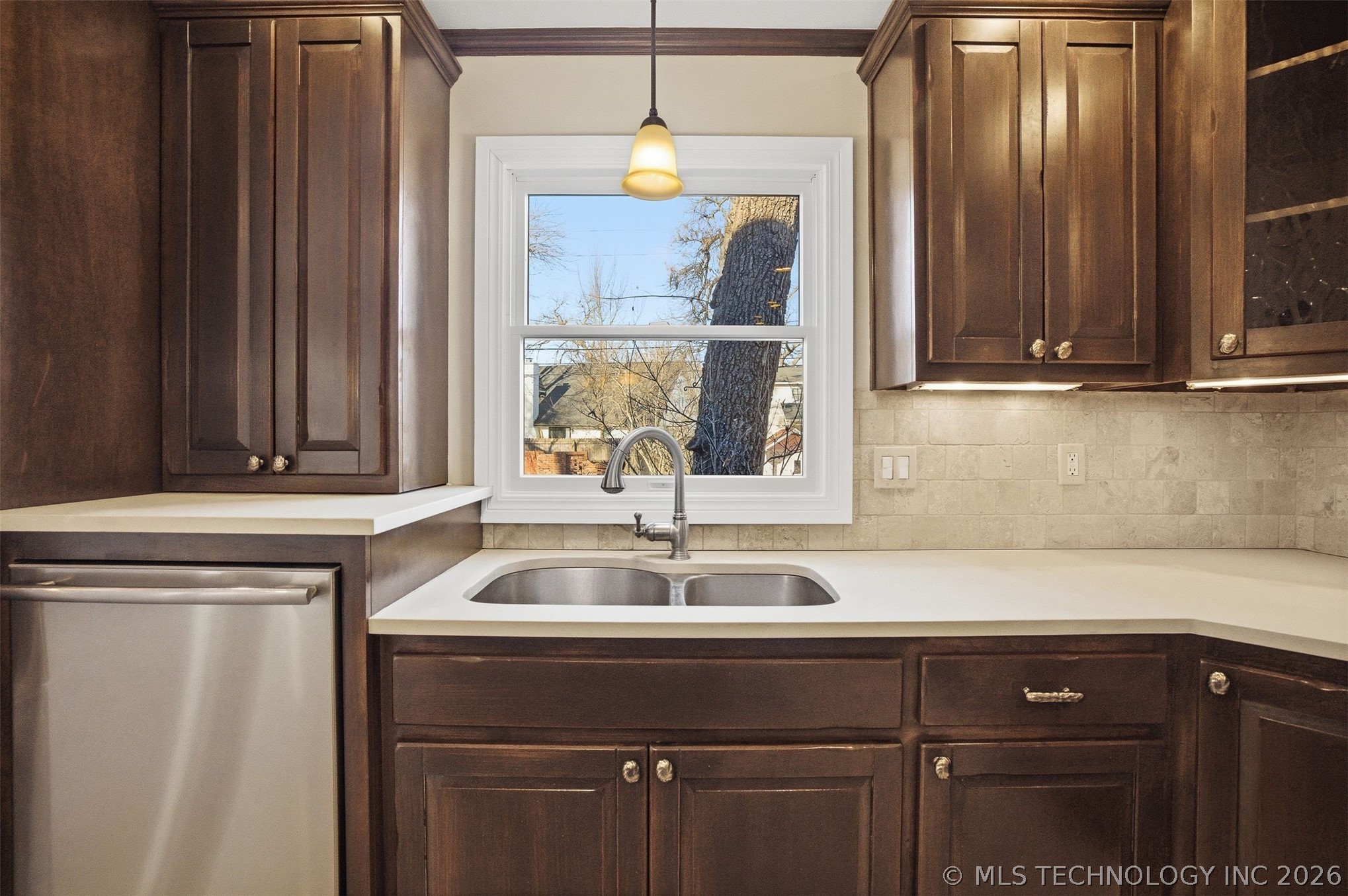 5644 S Delaware Avenue Property Photo 17