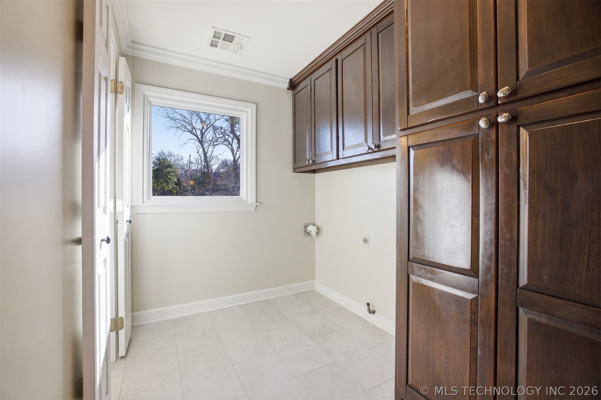 5644 S Delaware Avenue Property Photo 23