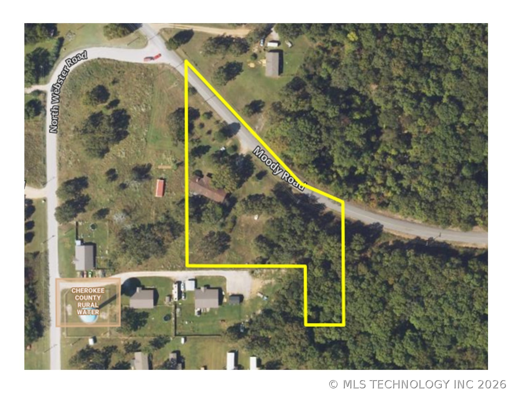 11832 Hwy 82 A Property Photo 4