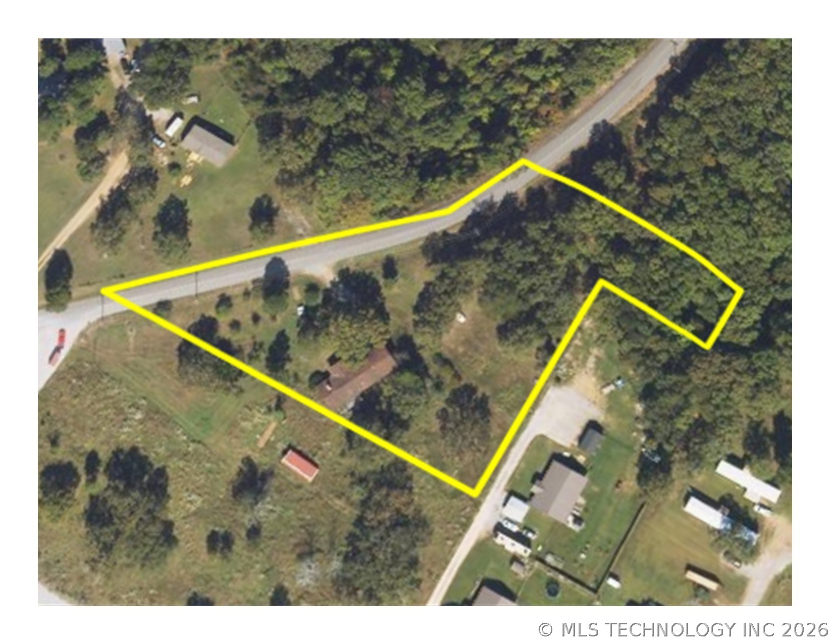 11832 Hwy 82 A Property Photo 5