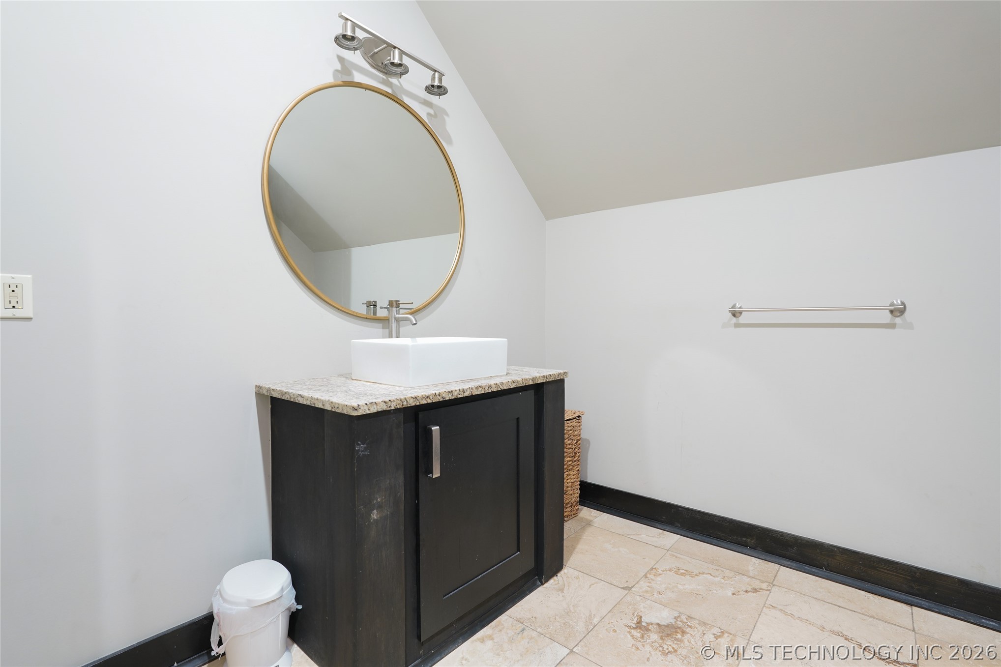 17716 S 39th West Avenue Property Photo 62