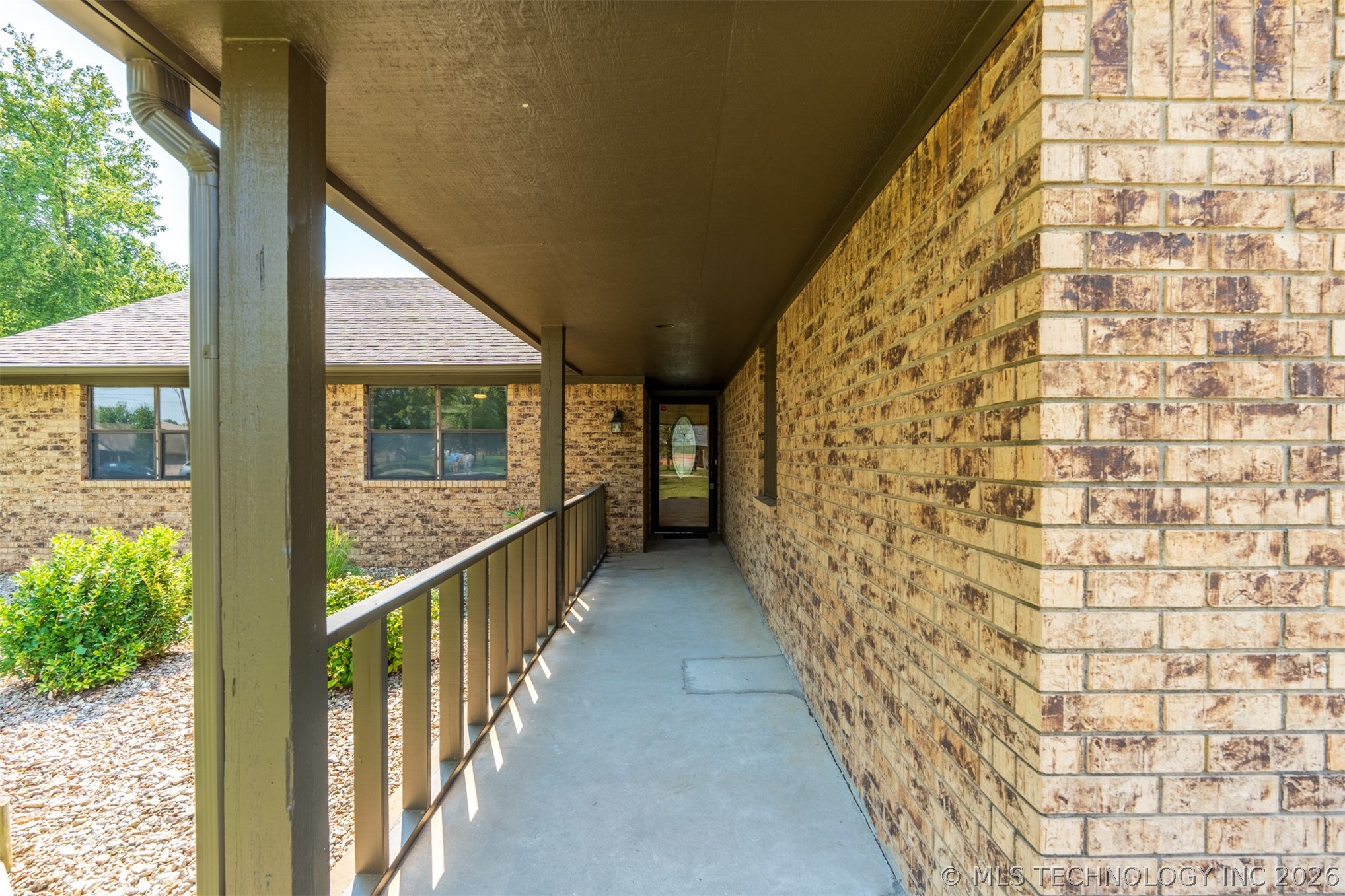 15536 E Anderson Drive Property Photo 4