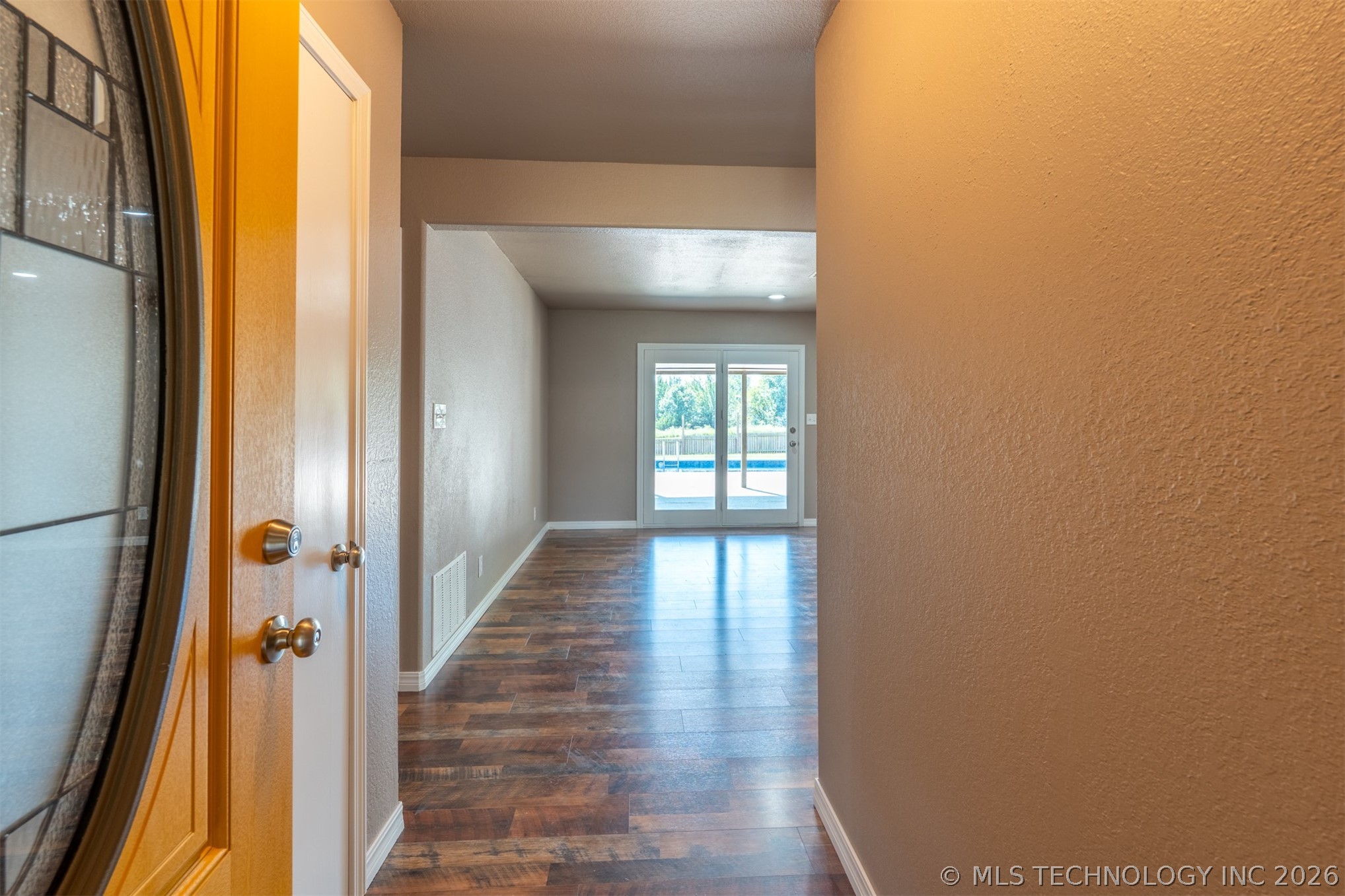 15536 E Anderson Drive Property Photo 6