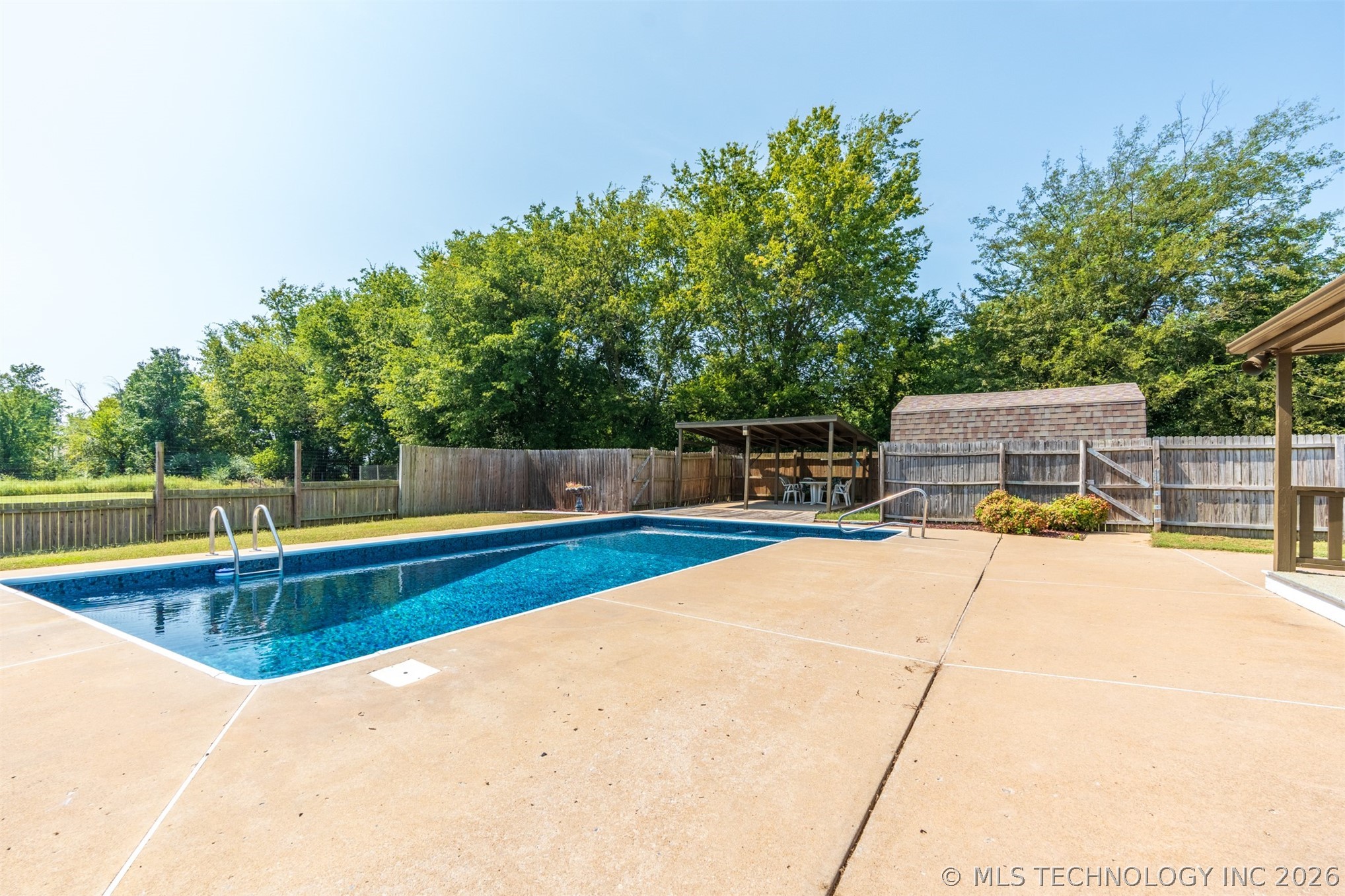 15536 E Anderson Drive Property Photo 39