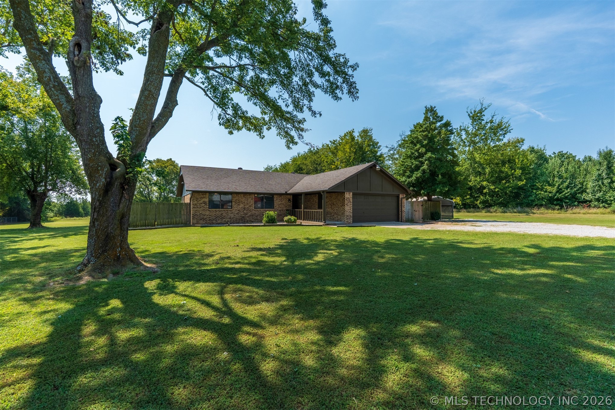 15536 E Anderson Drive Property Photo 53