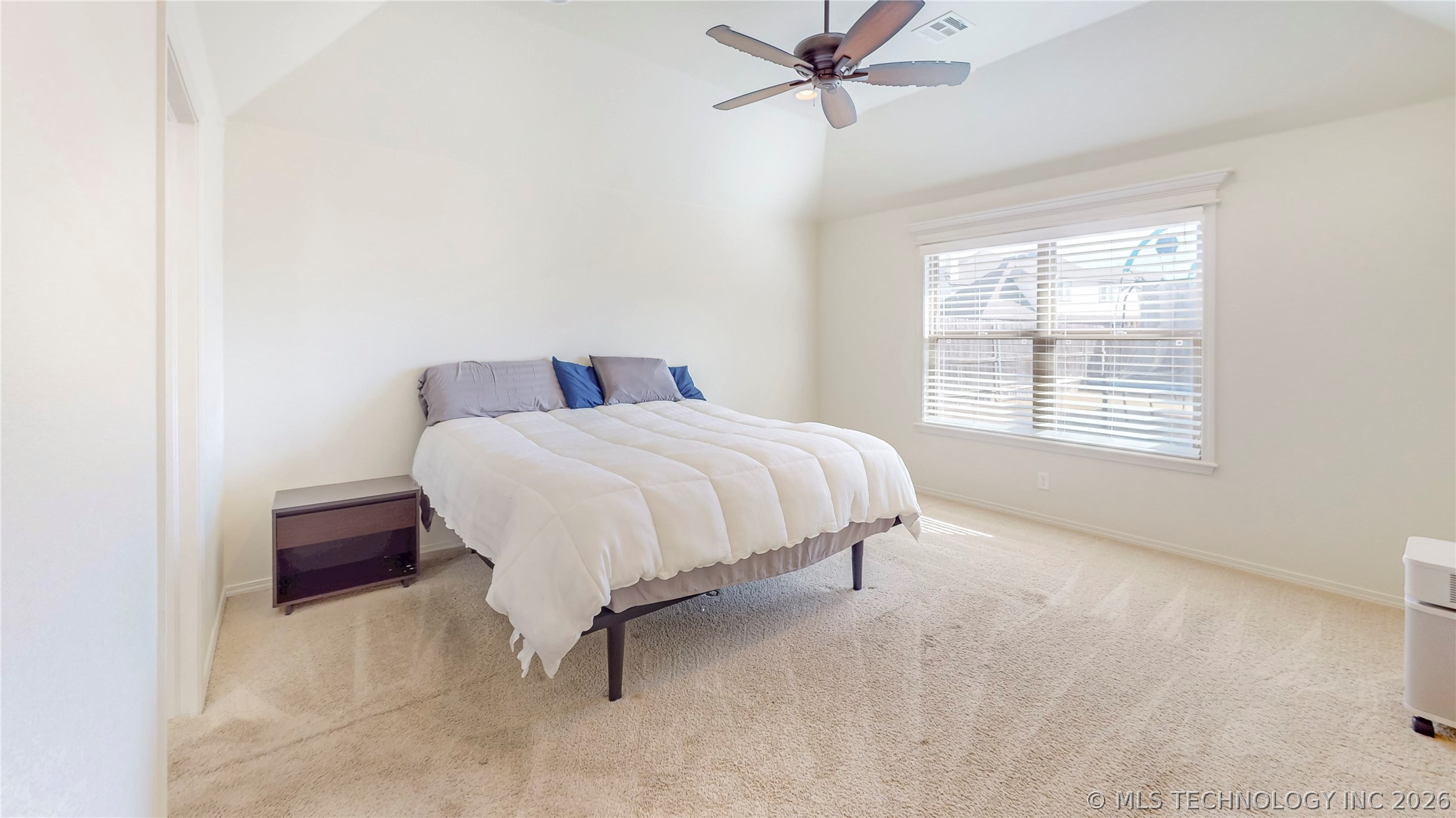 1601 E Pasadena Street Property Photo 15
