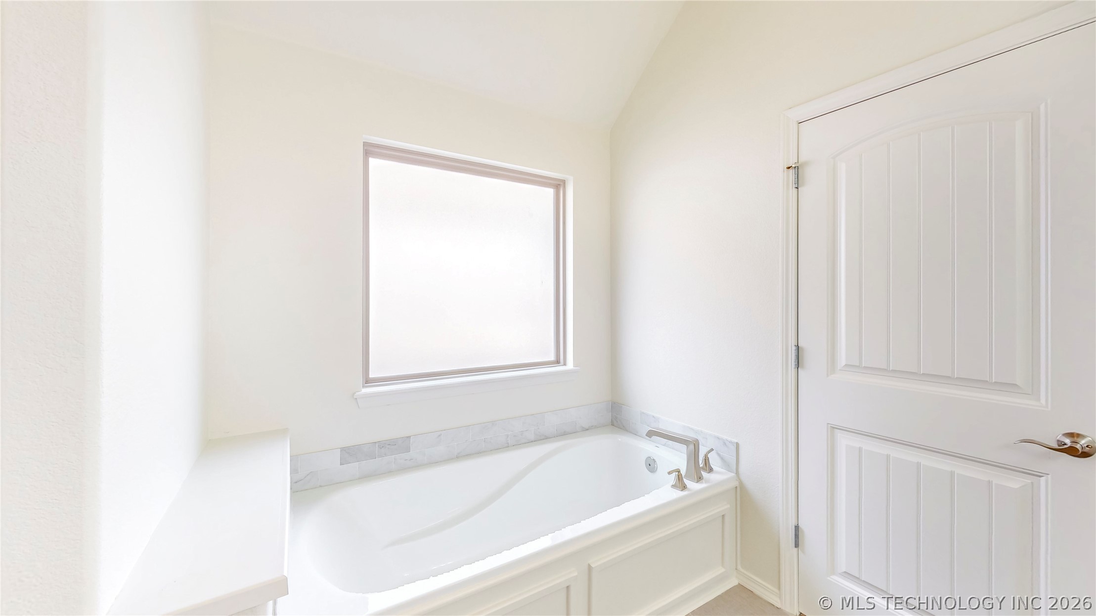 1601 E Pasadena Street Property Photo 17