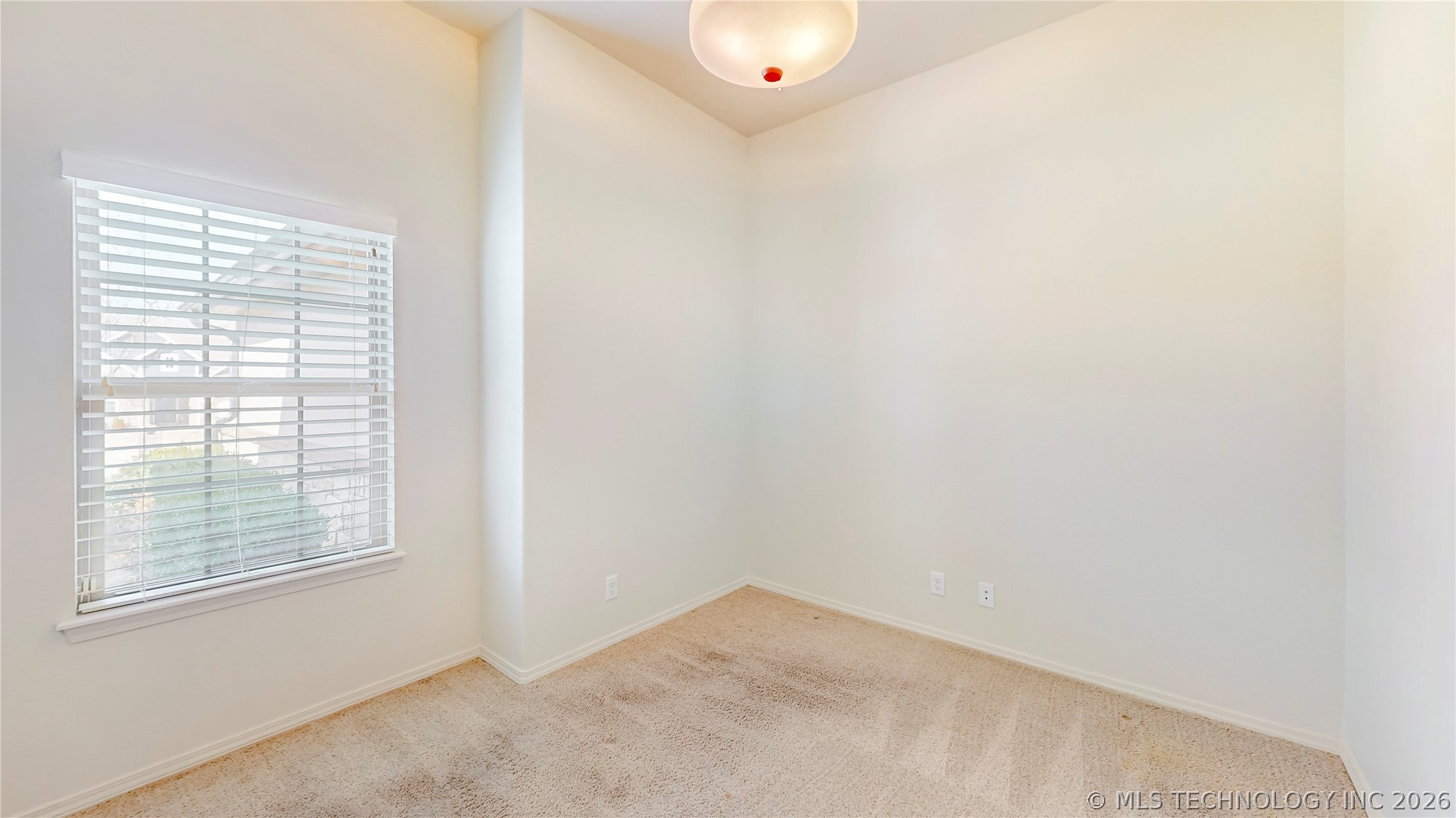 1601 E Pasadena Street Property Photo 20