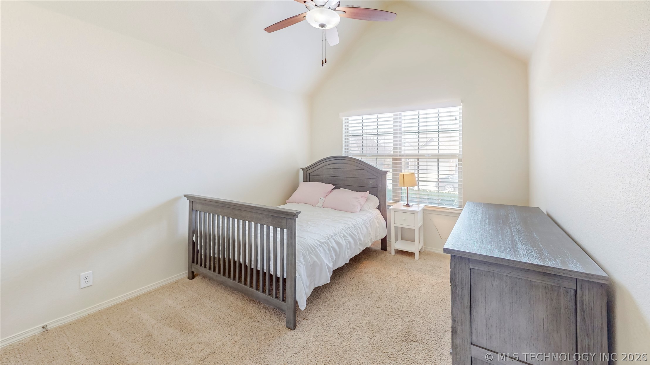 1601 E Pasadena Street Property Photo 22
