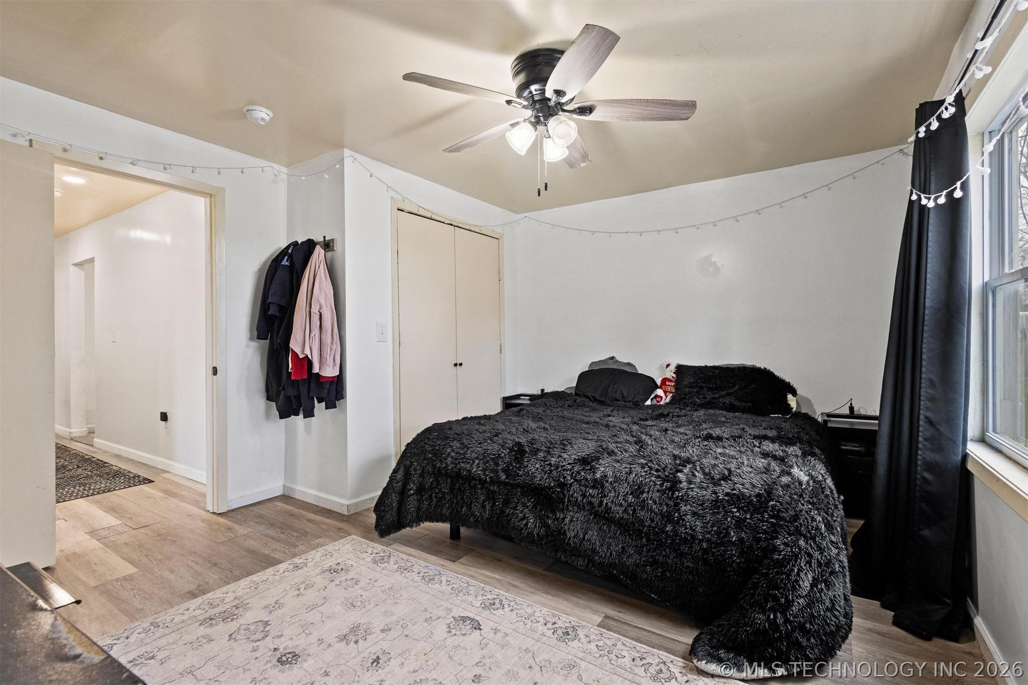 510 N Brackett Street Property Photo 23