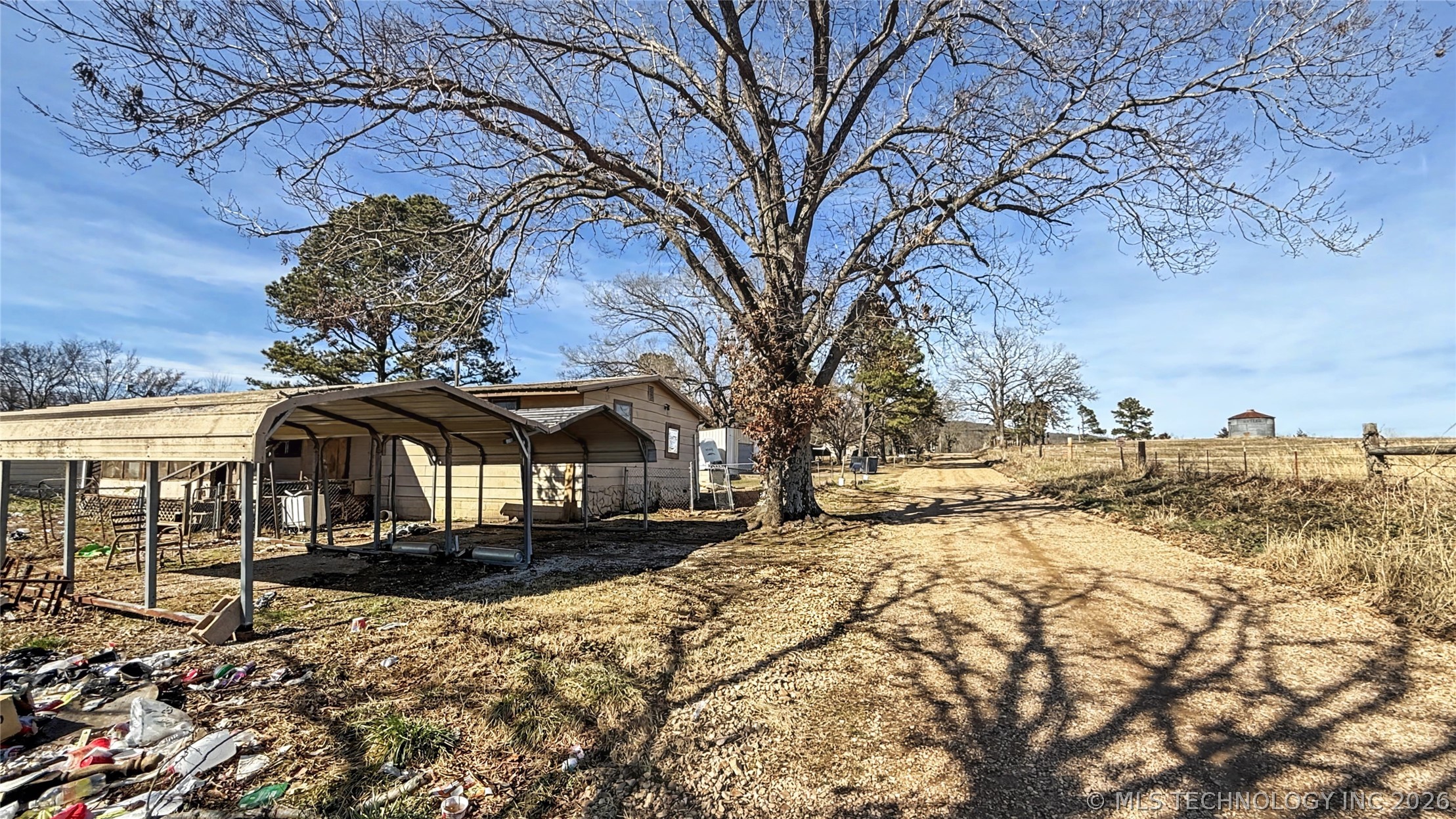 104606 S 4510 Road Property Photo 2