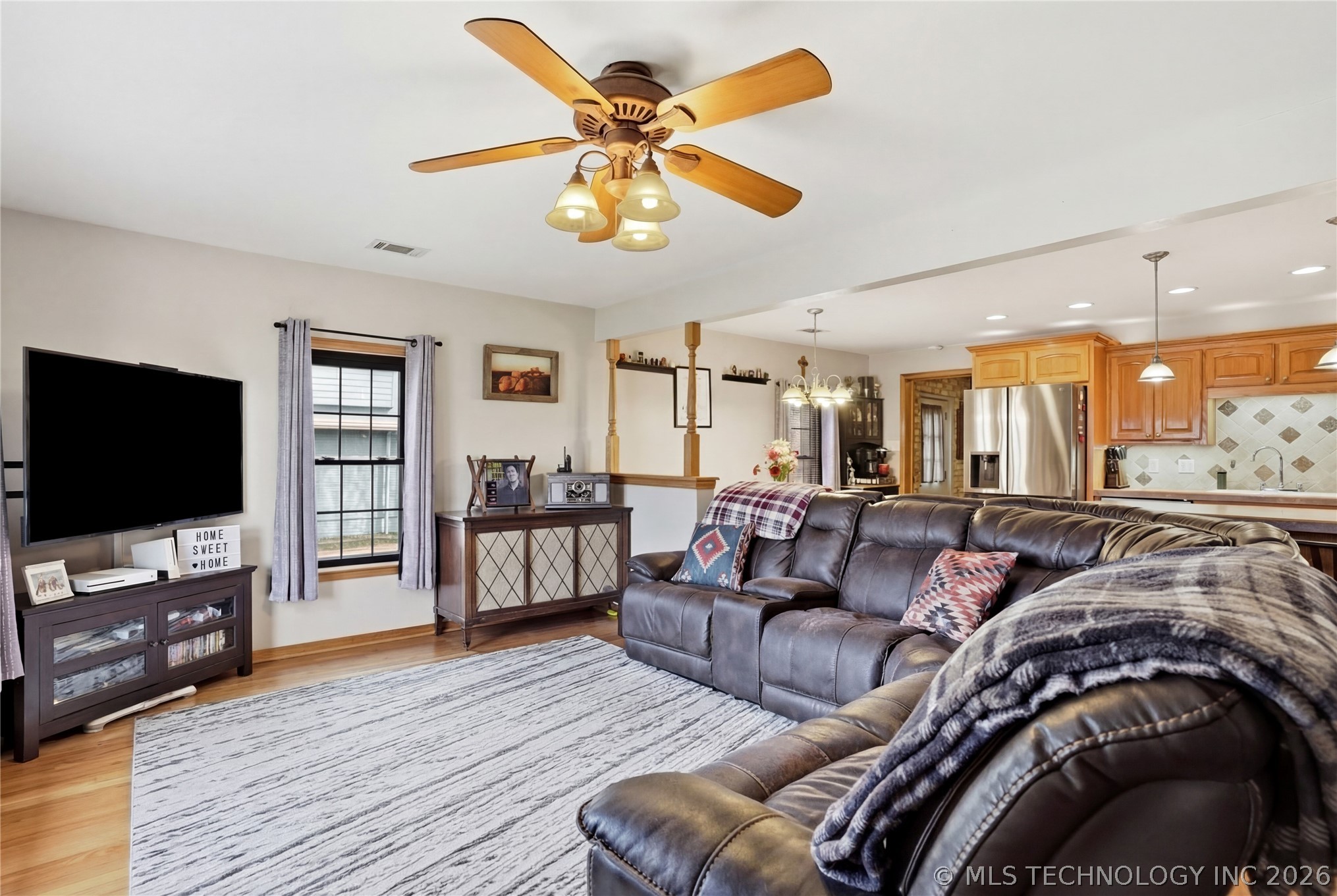 1004 W Pawnee Street Property Photo 3