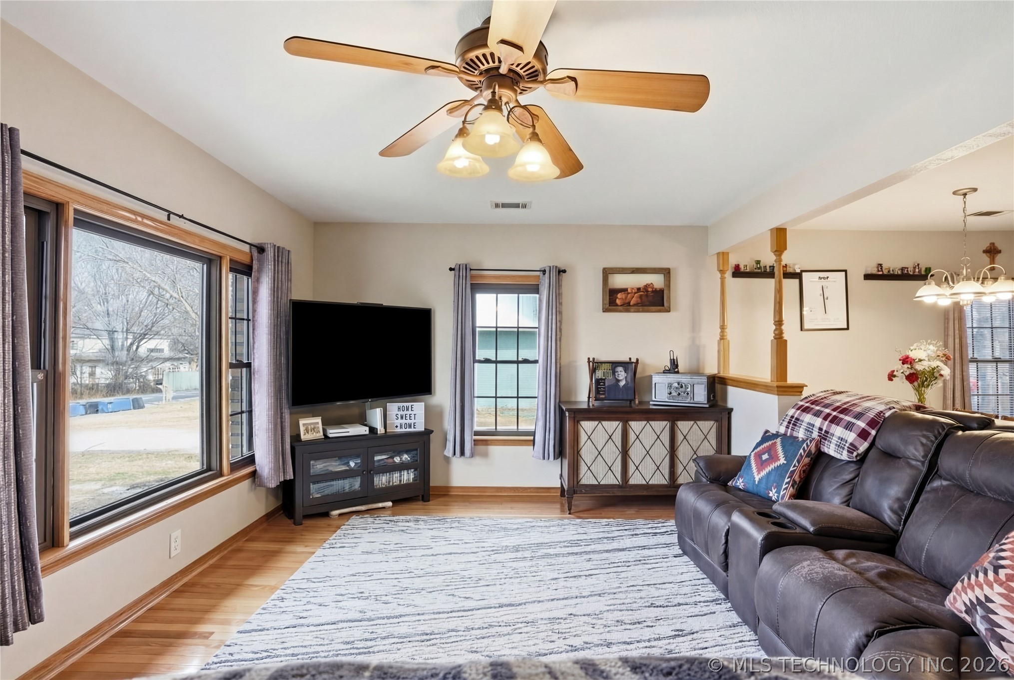 1004 W Pawnee Street Property Photo 4