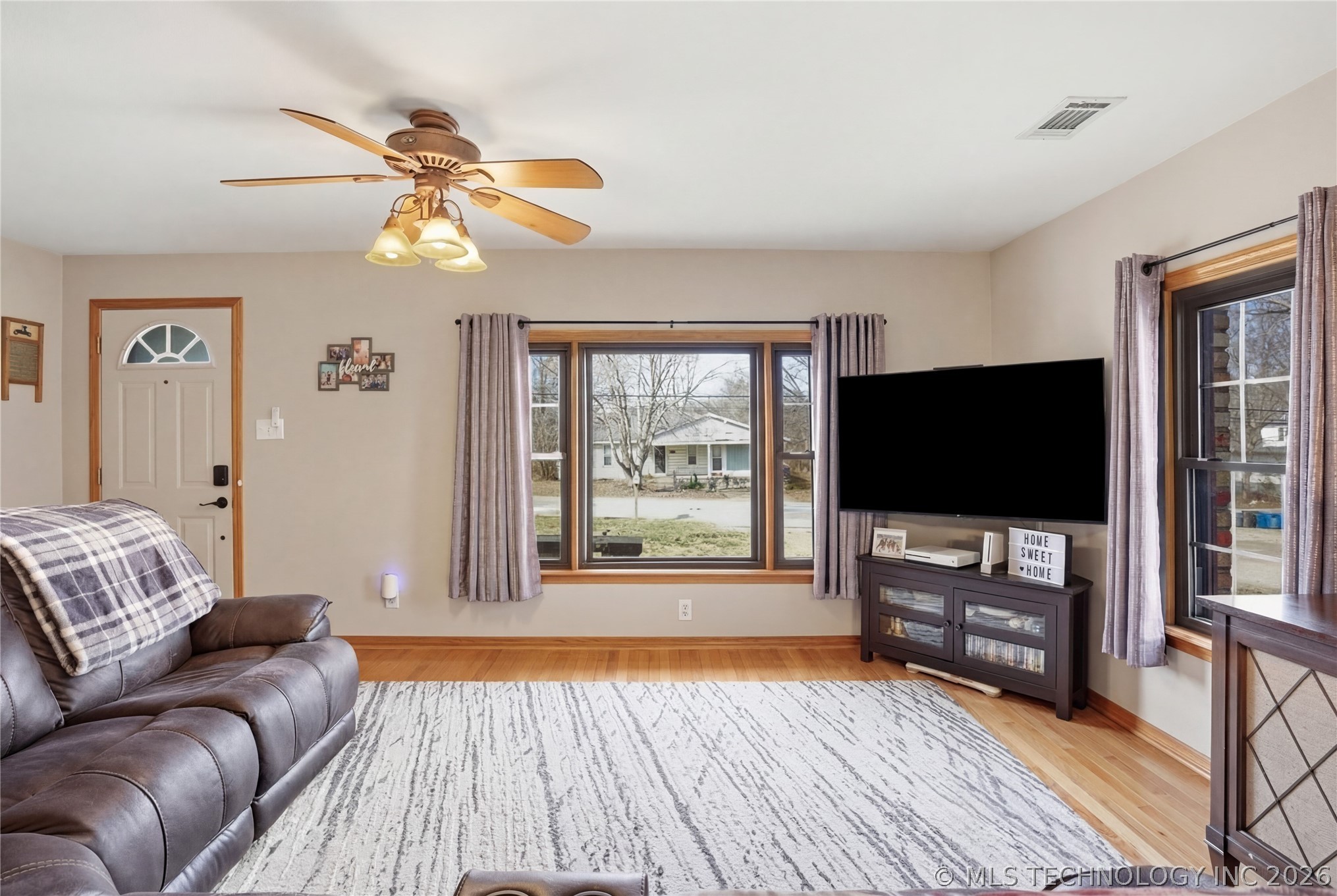 1004 W Pawnee Street Property Photo 6