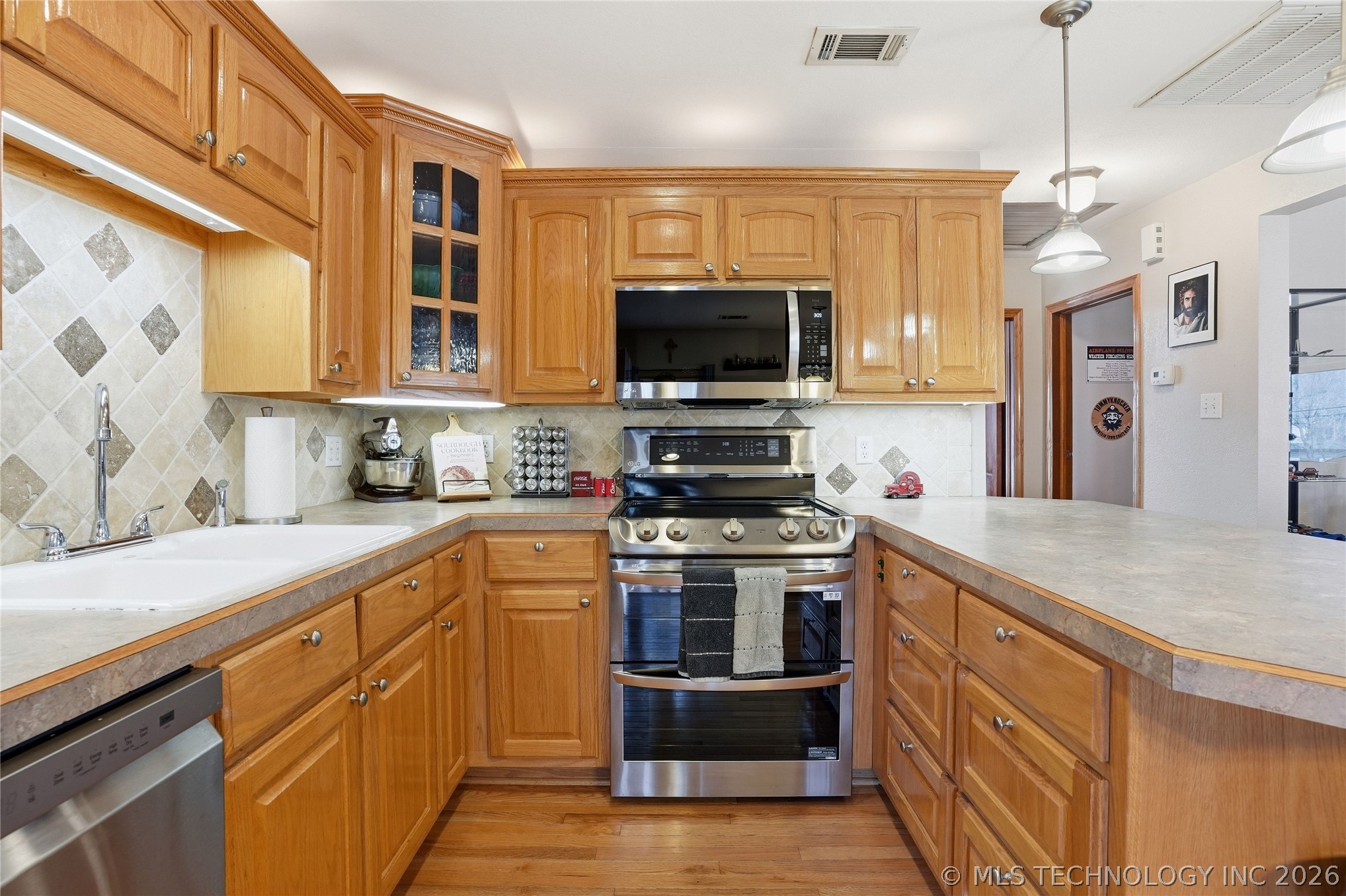1004 W Pawnee Street Property Photo 14
