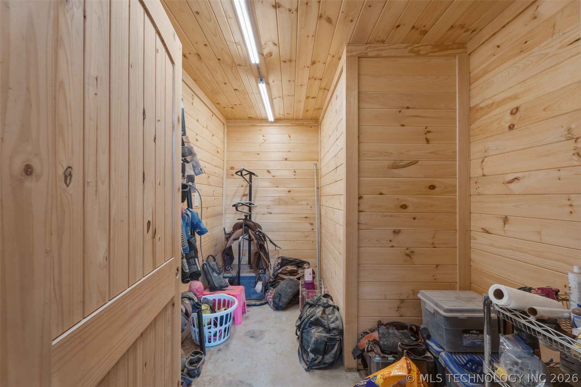 13354 E 520 Road Property Photo 22