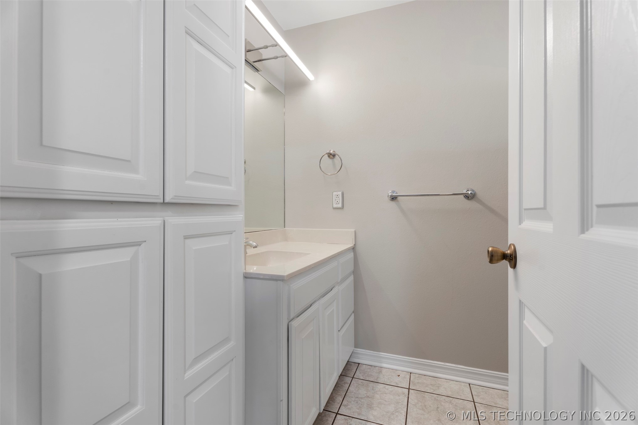 13354 E 520 Road Property Photo 72