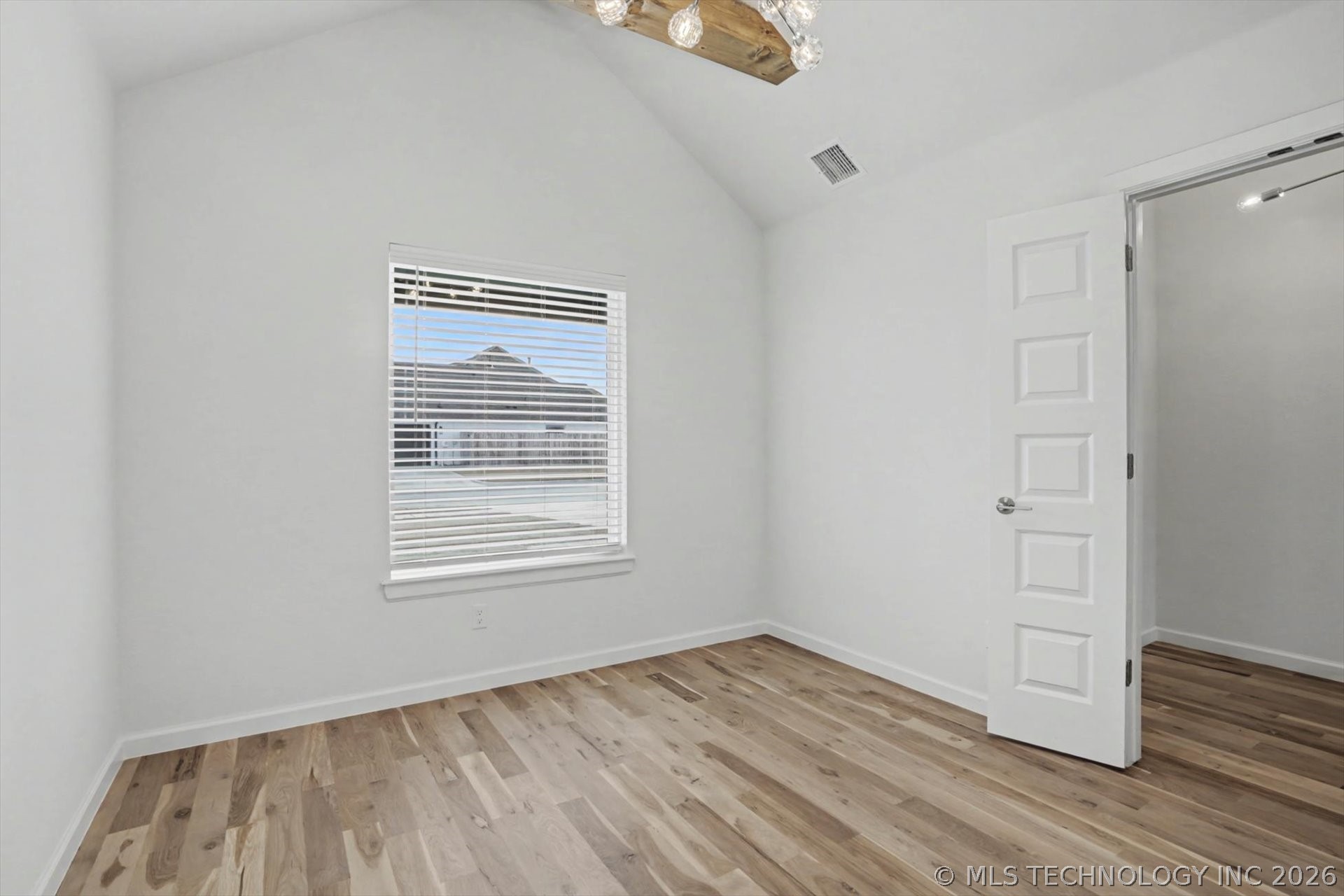 10652 S 226th East Avenue Property Photo 19