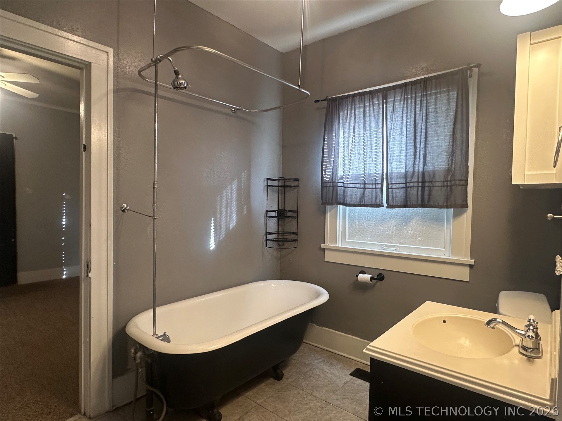 720 S Liberty Avenue Property Photo 11