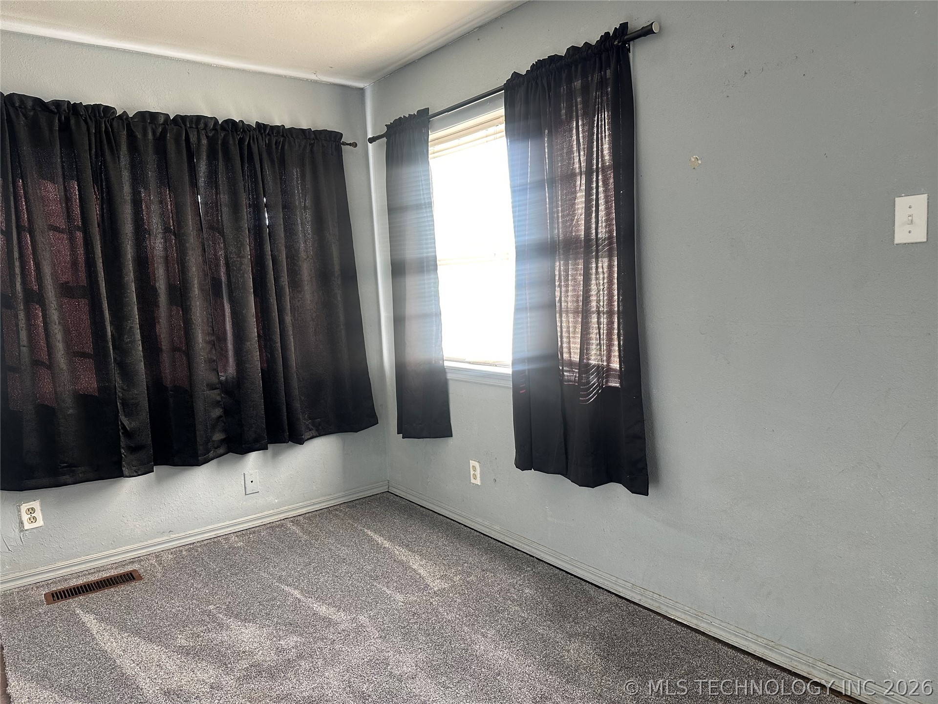 720 S Liberty Avenue Property Photo 14