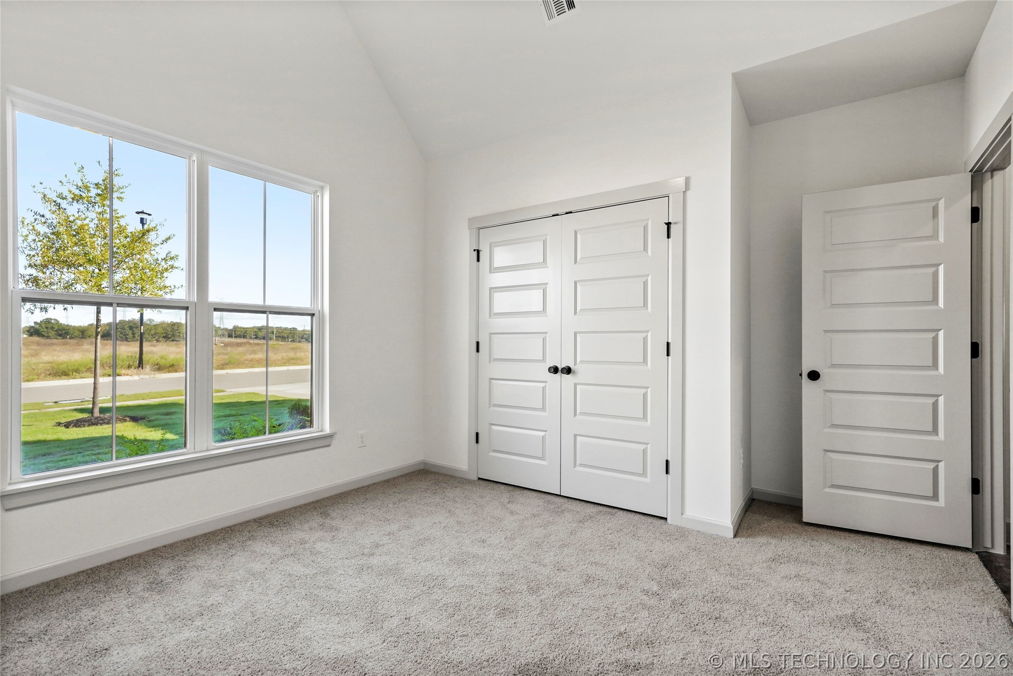 2718 E 134th Circle Property Photo 36
