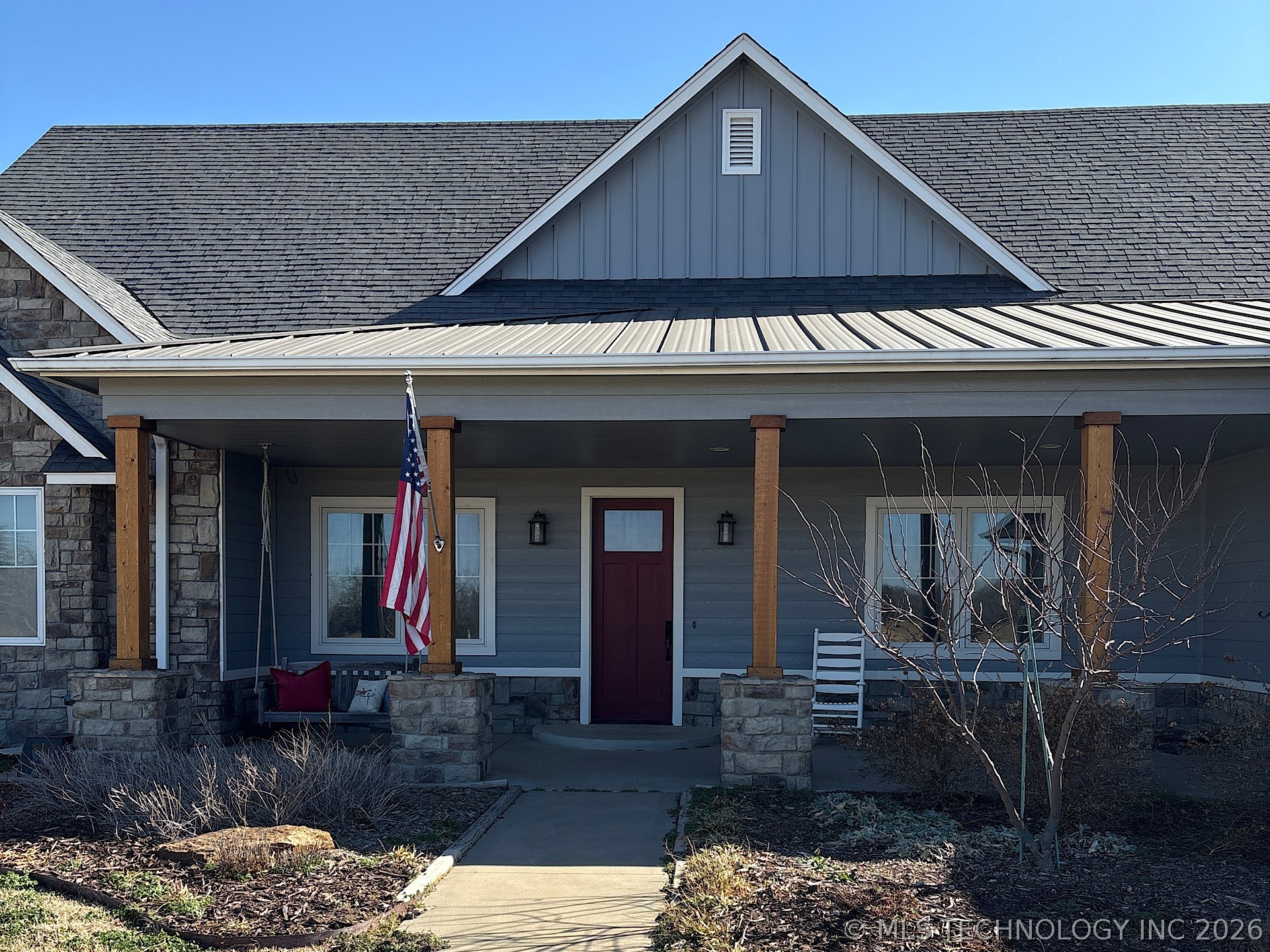 2323 N Oak Grove Road Property Photo 7