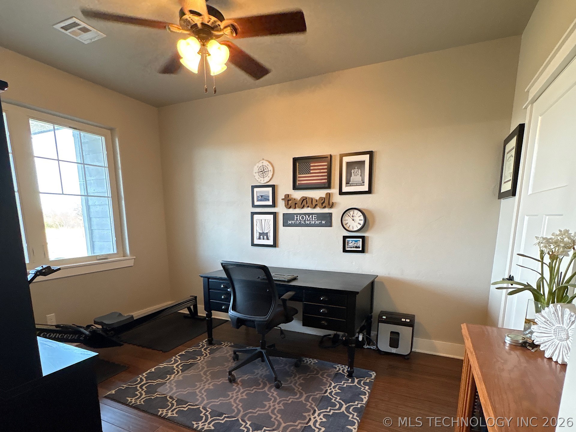 2323 N Oak Grove Road Property Photo 18