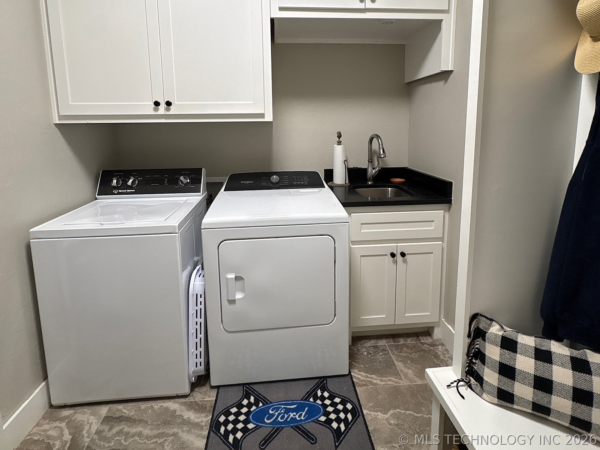 2323 N Oak Grove Road Property Photo 44