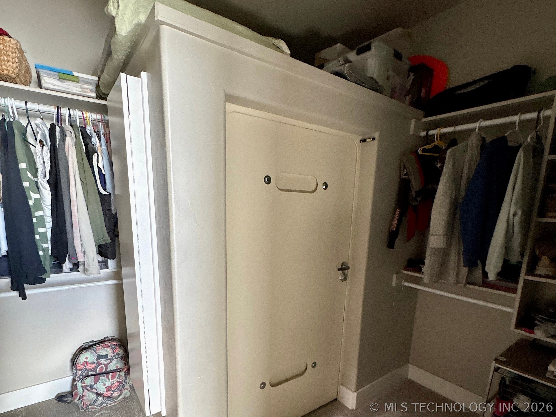 2323 N Oak Grove Road Property Photo 45