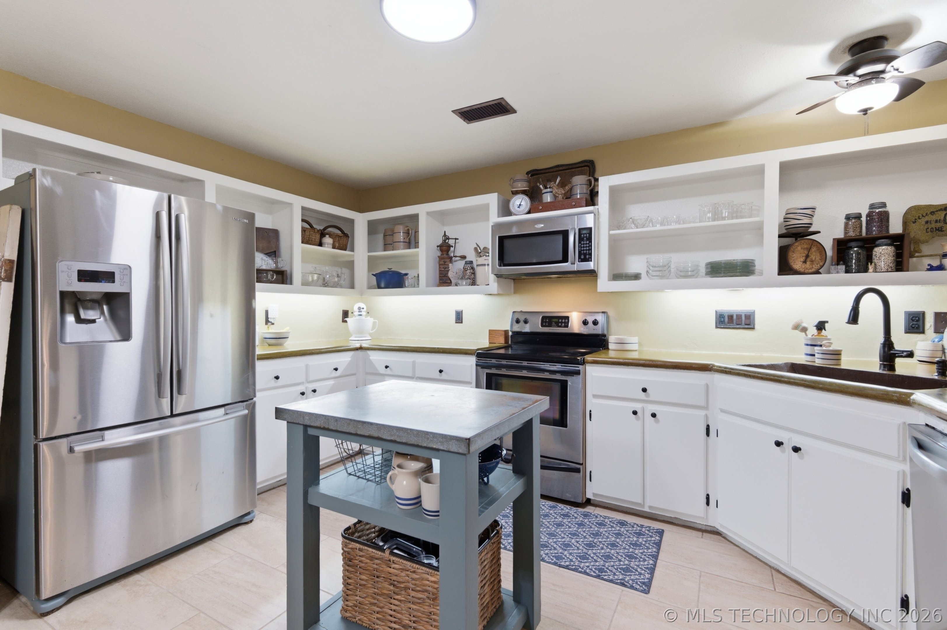 448 Springview Drive Property Photo 15