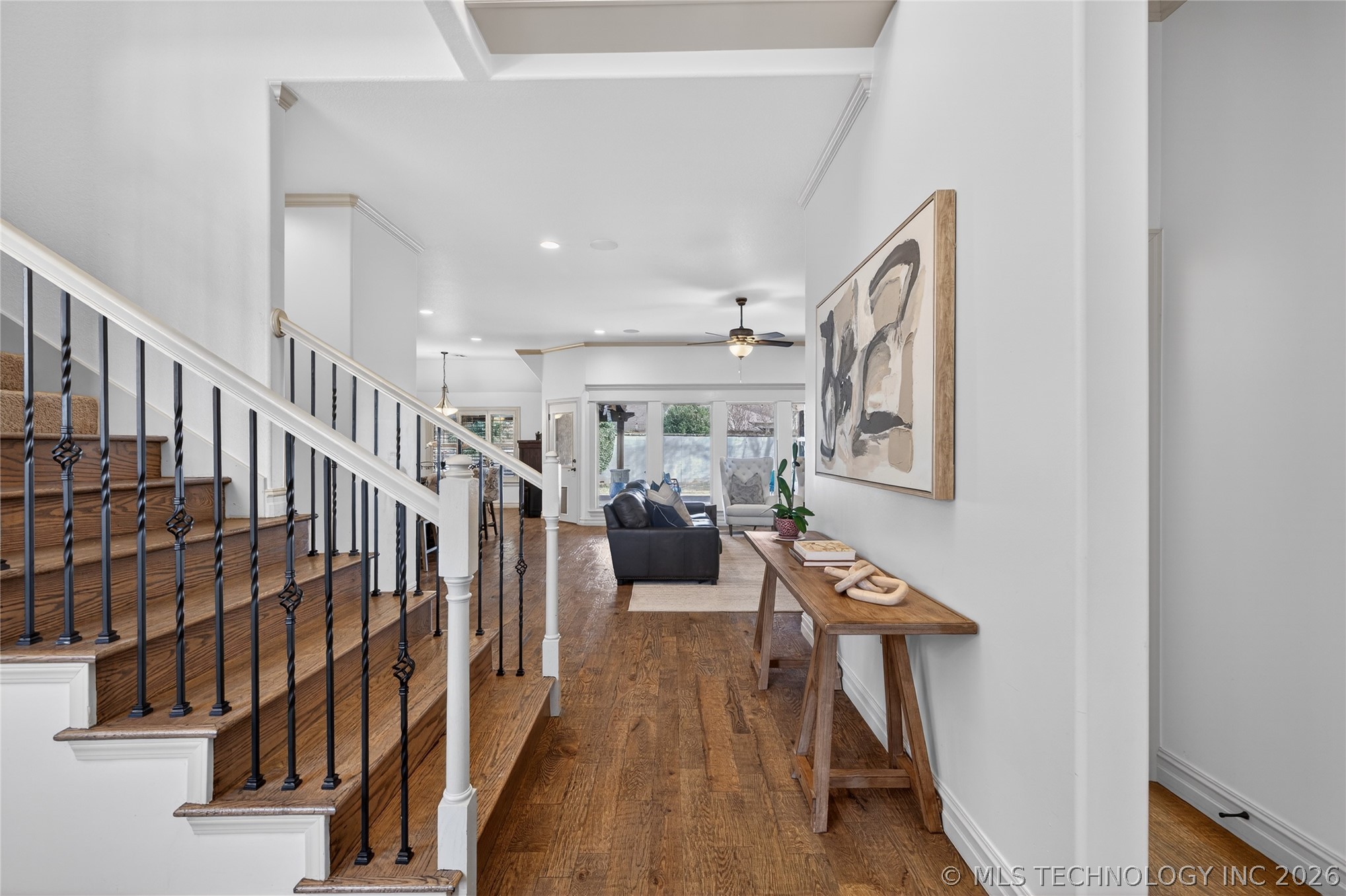 11813 S New Haven Avenue Property Photo 3