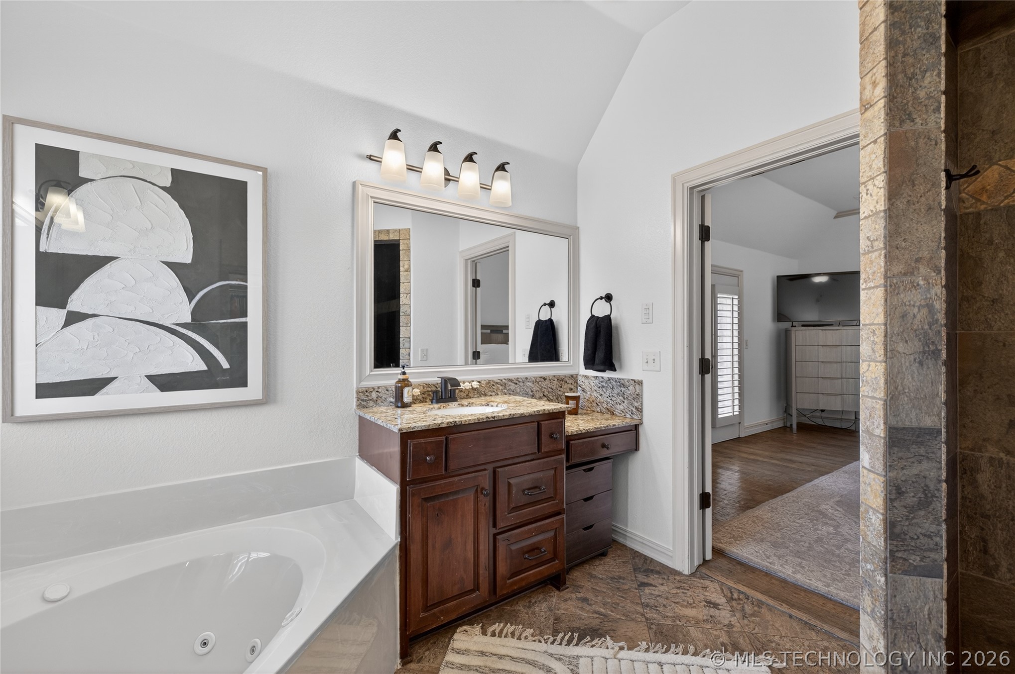 11813 S New Haven Avenue Property Photo 23