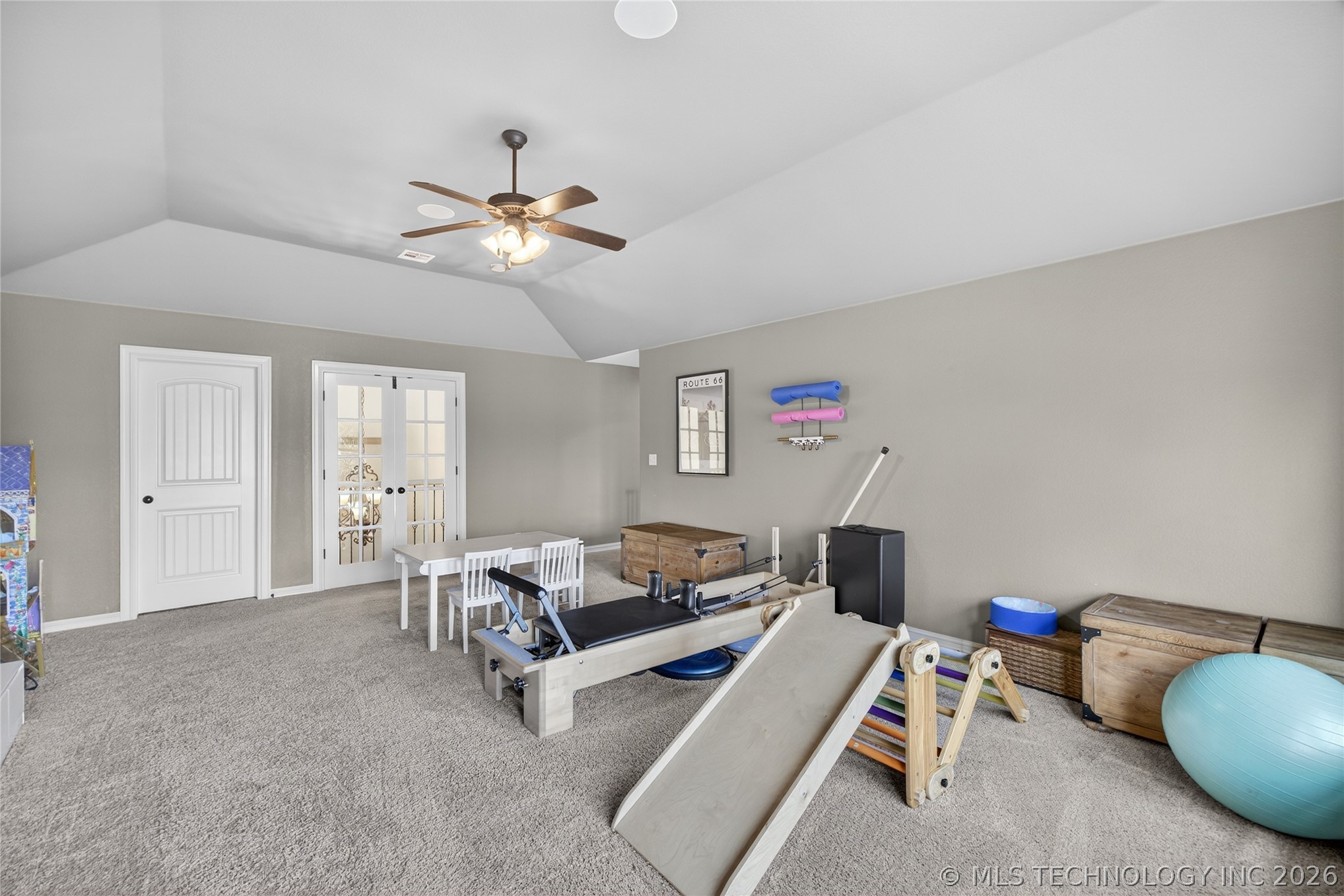 11813 S New Haven Avenue Property Photo 30