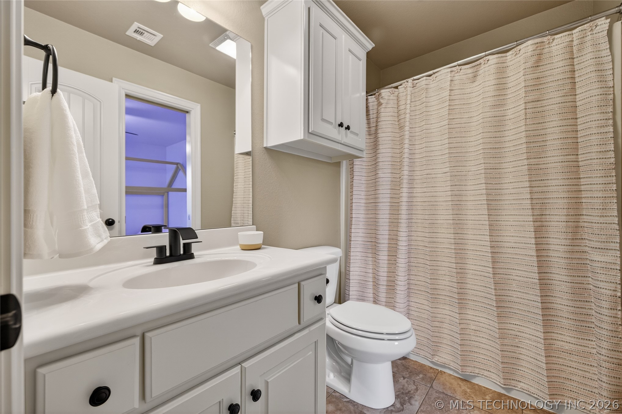 11813 S New Haven Avenue Property Photo 31