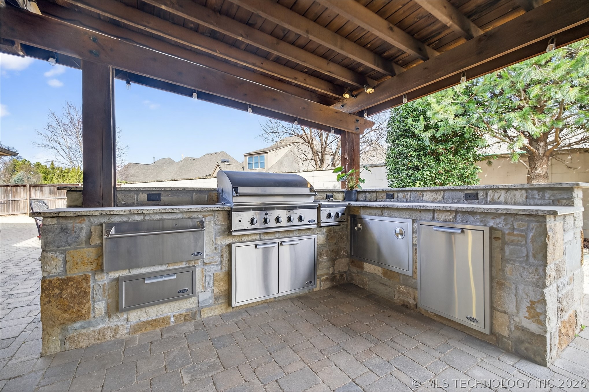 11813 S New Haven Avenue Property Photo 38