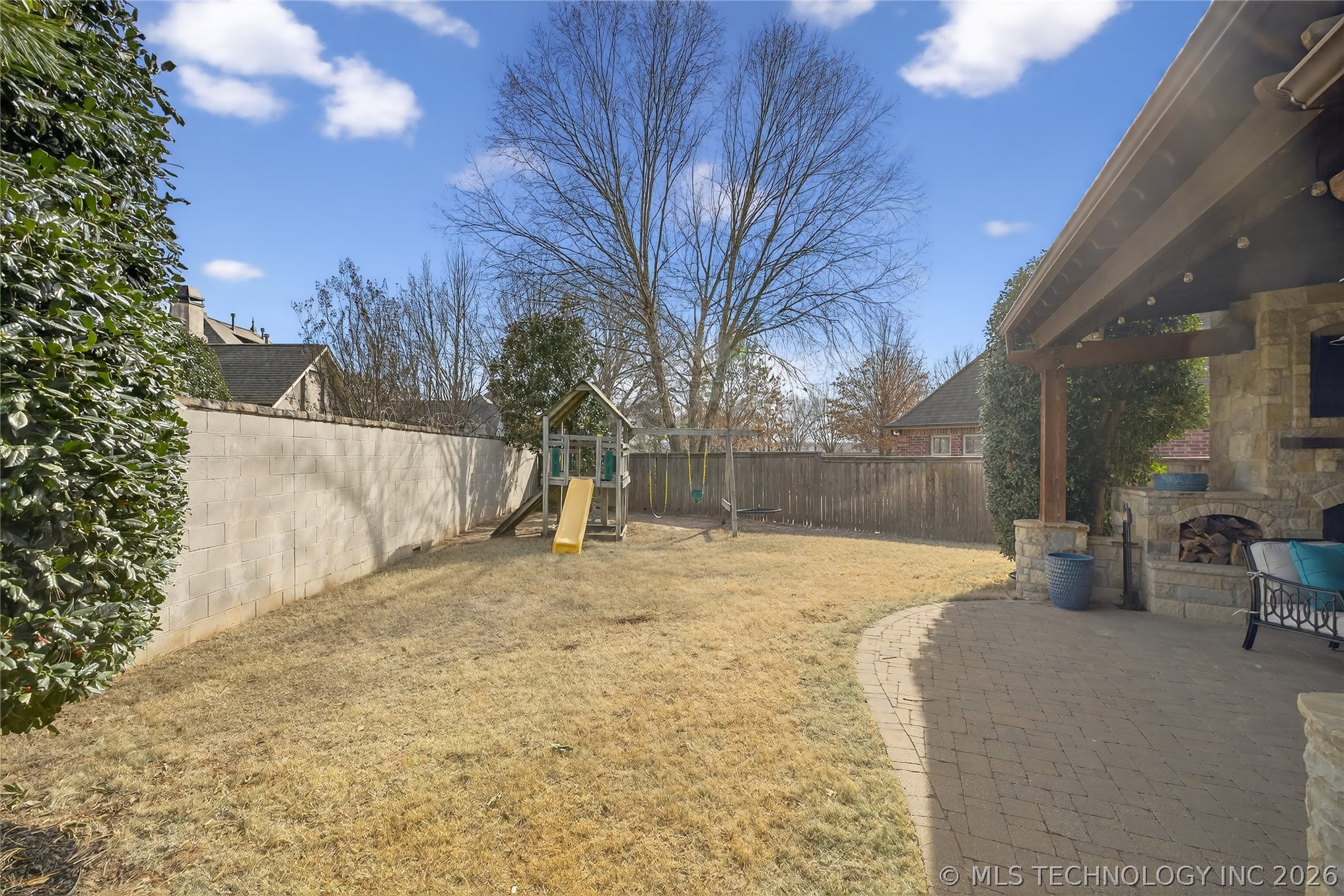 11813 S New Haven Avenue Property Photo 44