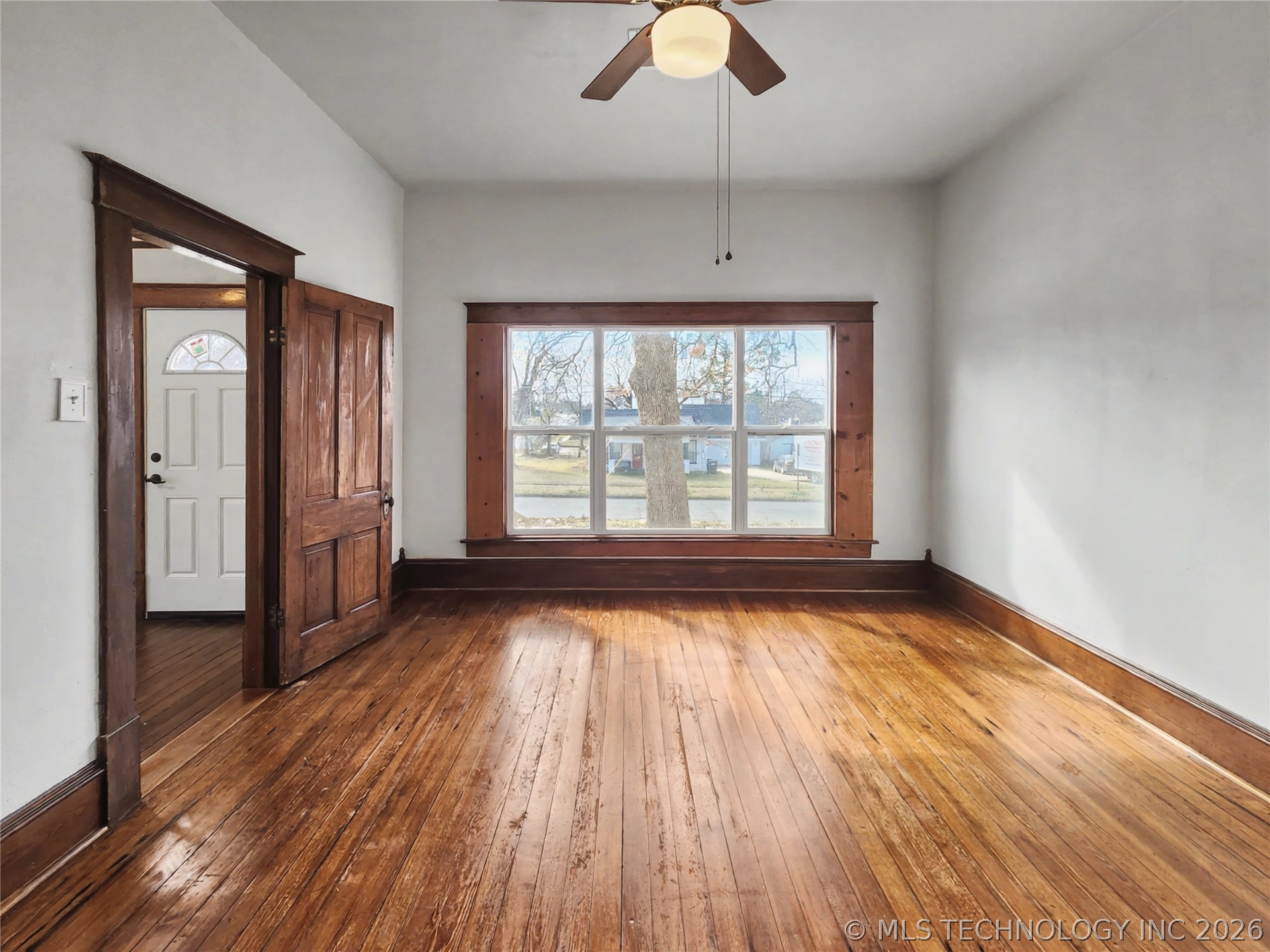 611 Goingsnake Street Property Photo 15