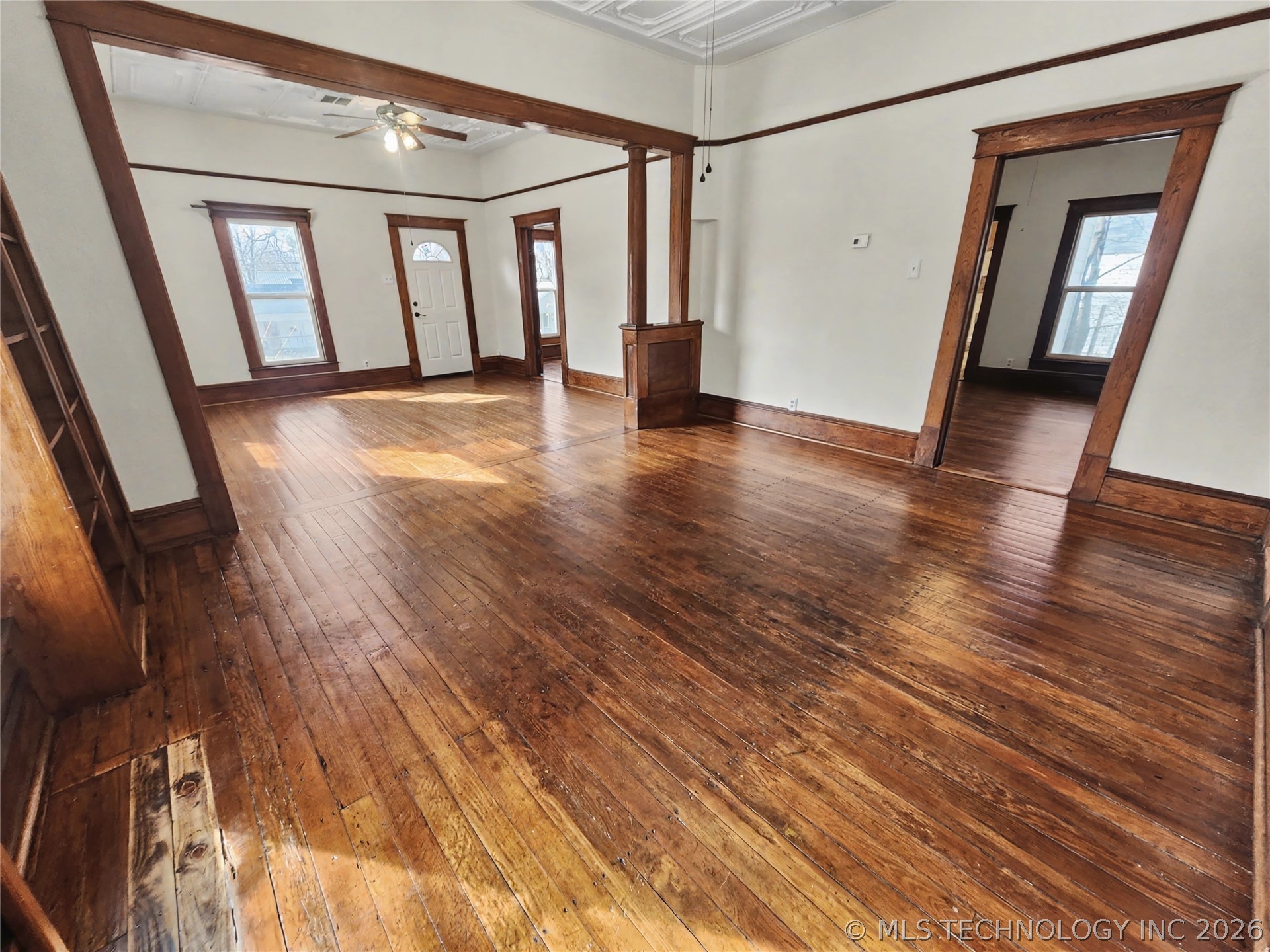 611 Goingsnake Street Property Photo 24