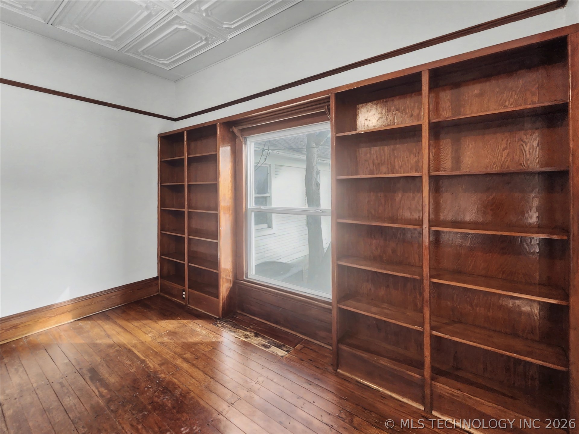 611 Goingsnake Street Property Photo 28