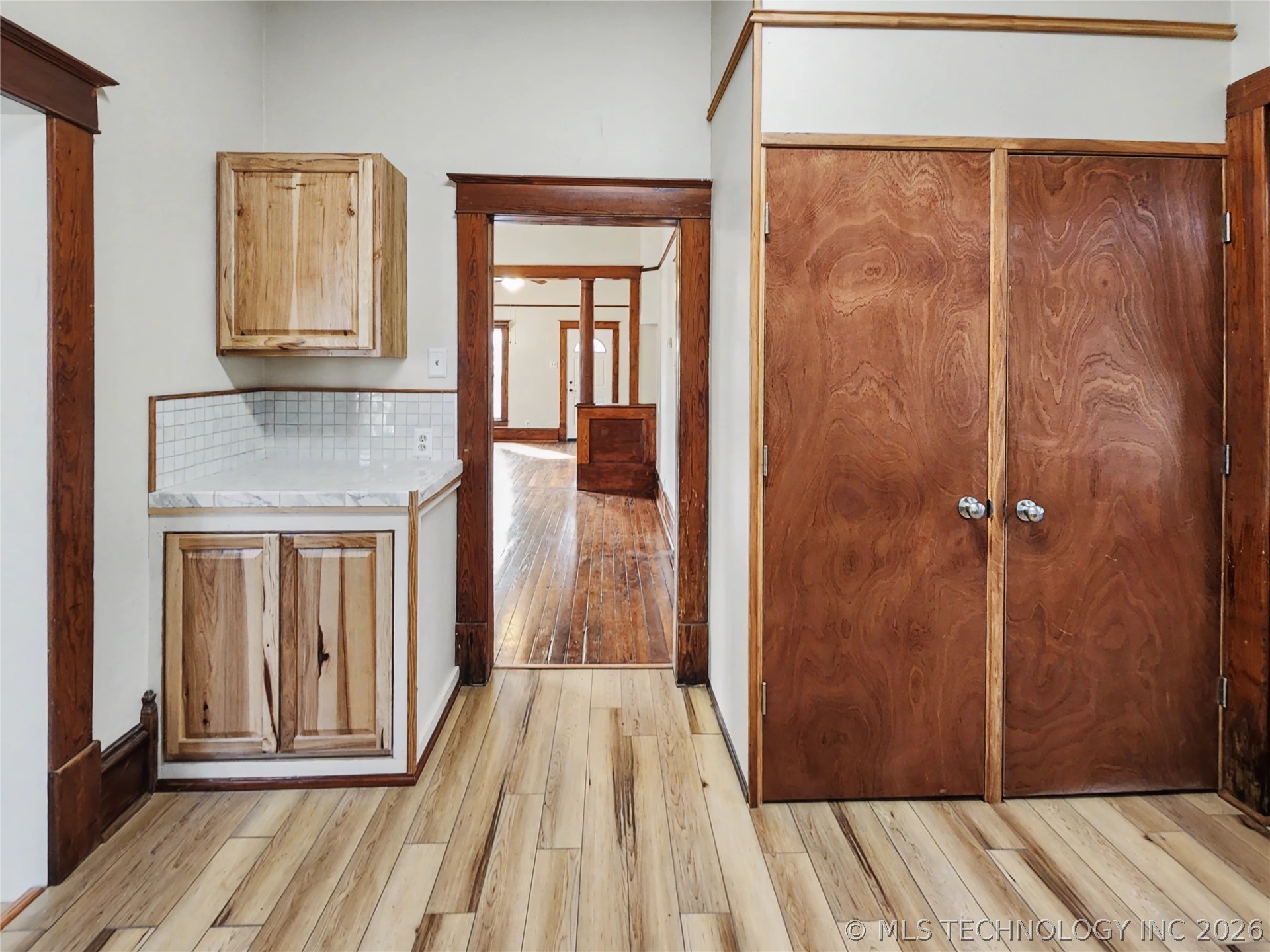 611 Goingsnake Street Property Photo 34